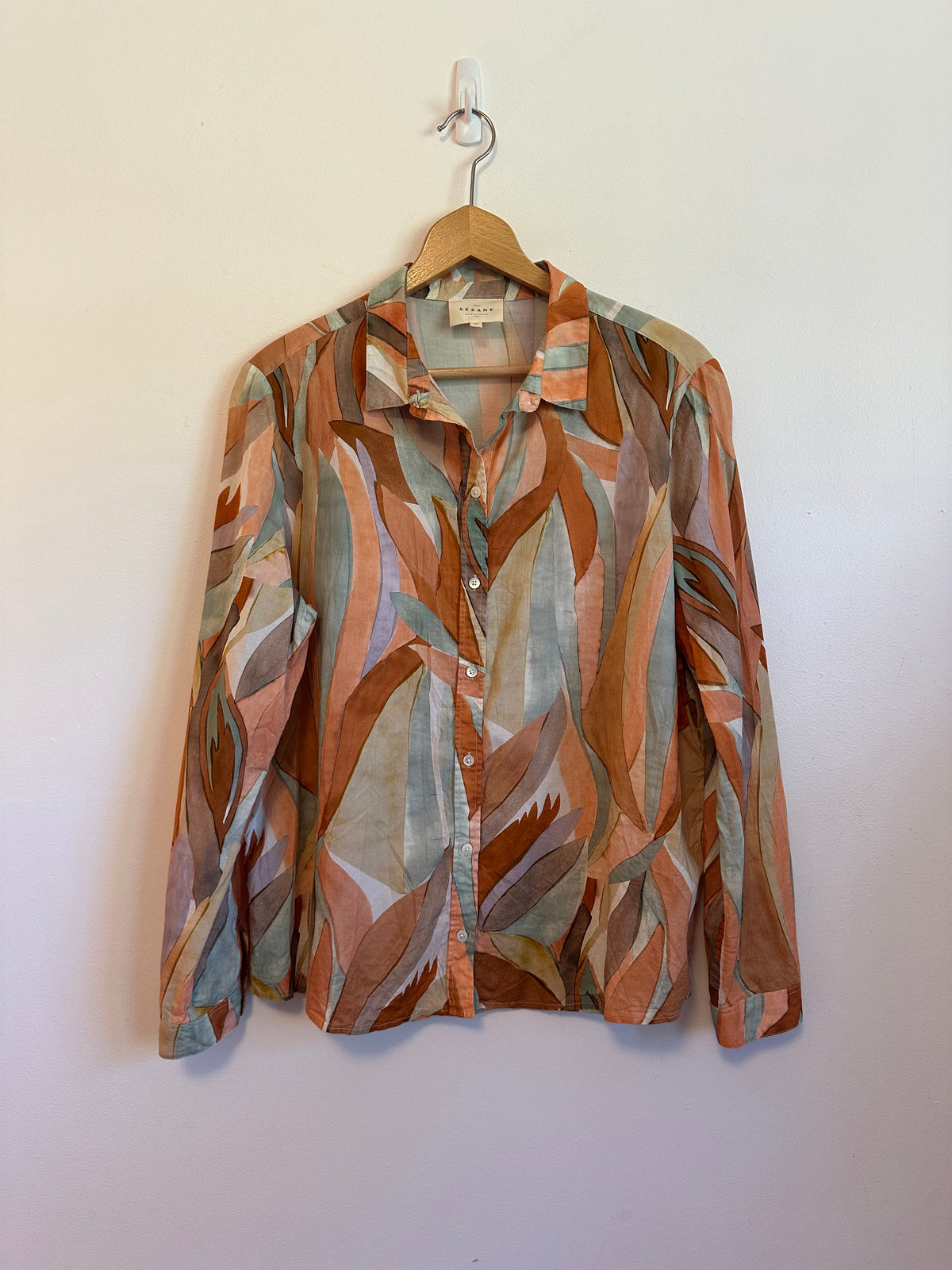 Sezane Pierro Button Down Shirt in Earth Tones Leaf Print | Size 40 / US 8
