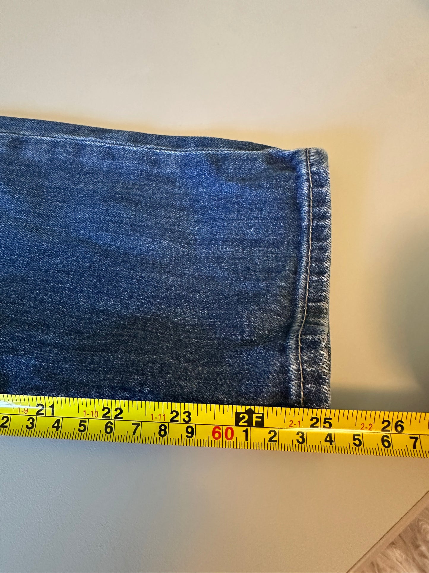 Kut from the Kloth Distressed Medium Wash Straight Leg Jeans | Size 4 Petite