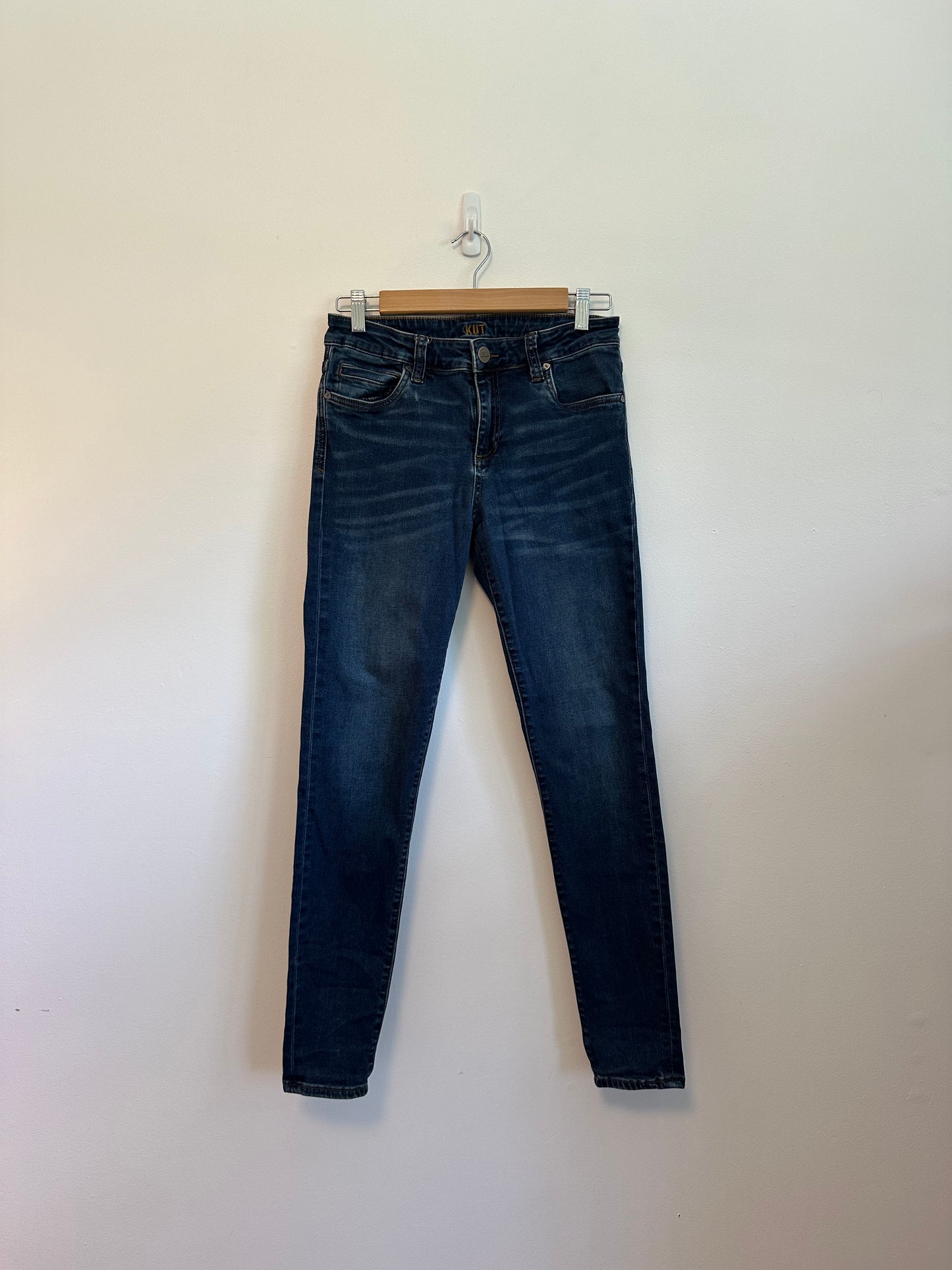 KUT from the Kloth Dark Wash Mid Rise Skinny Jeans | Size 6