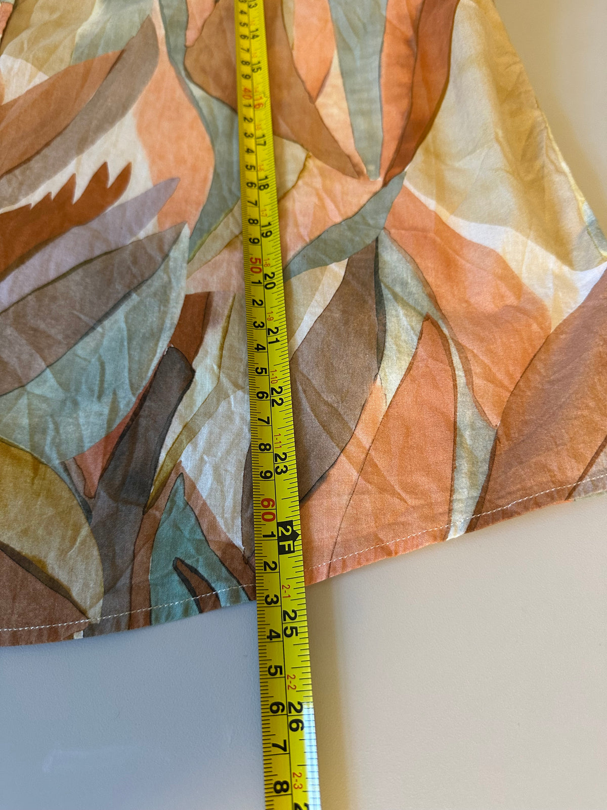 Sezane Pierro Button Down Shirt in Earth Tones Leaf Print | Size 40 / US 8