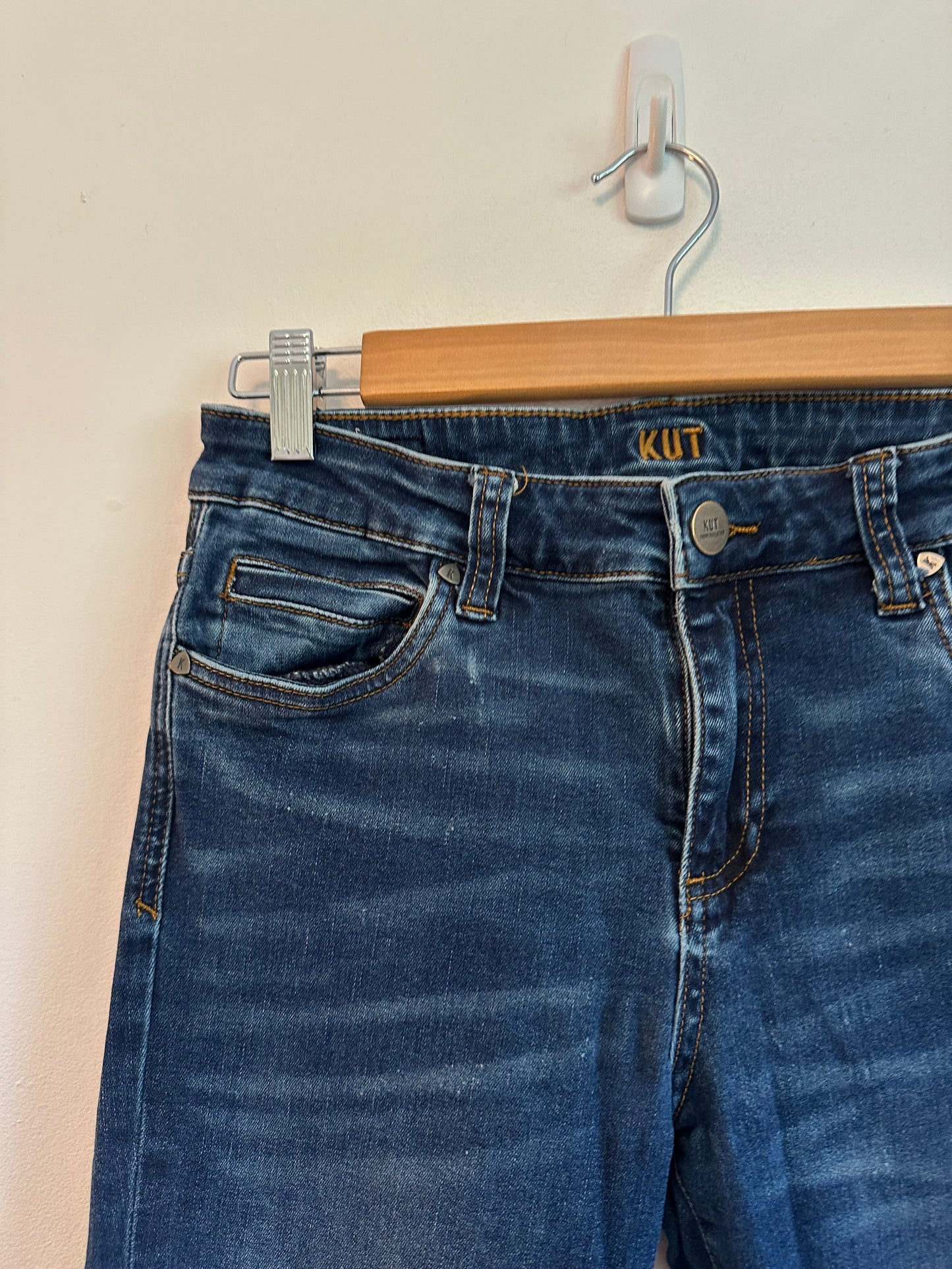 KUT from the Kloth Dark Wash Mid Rise Skinny Jeans | Size 6
