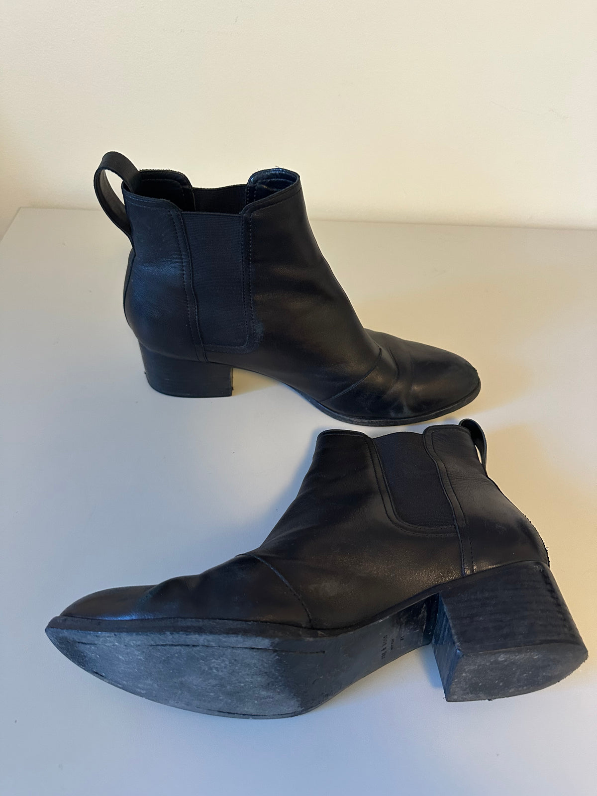 rag & bone Walker Black Leather Chelsea Ankle Boots with Stacked Block Heel | Size 41