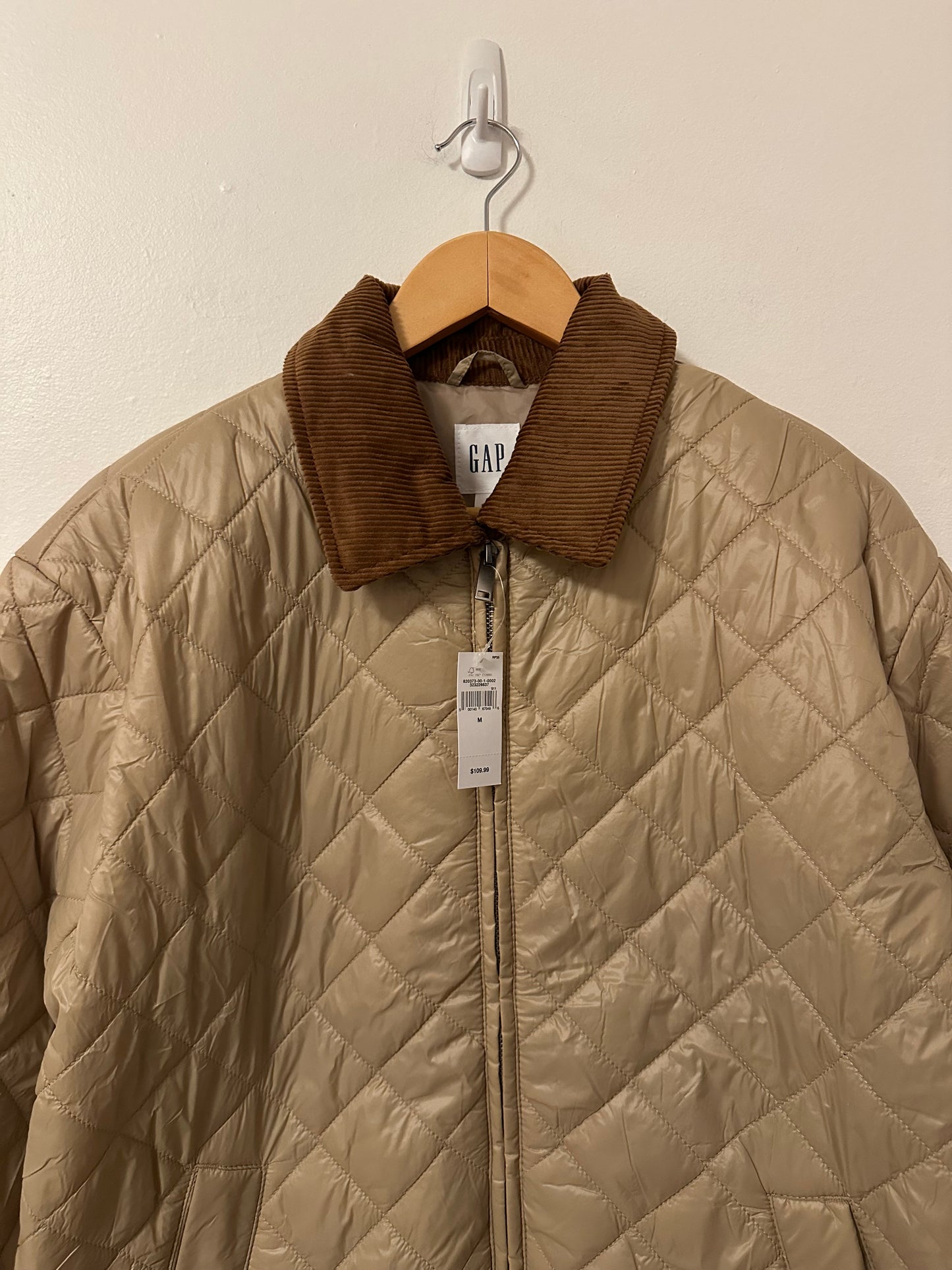 NWT Gap Relaxed Quilted Nylon Barn Jacket in Golden Khaki Brown | Size Medium