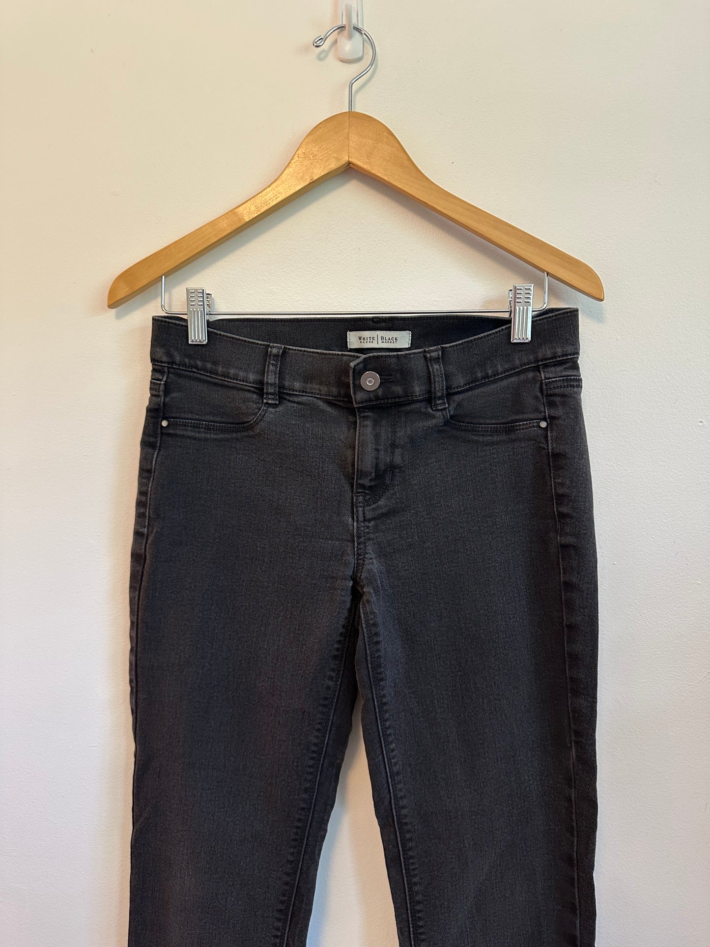 White House Black Market Slim Leg Faded Black Stretch Denim Jeans | Size 8