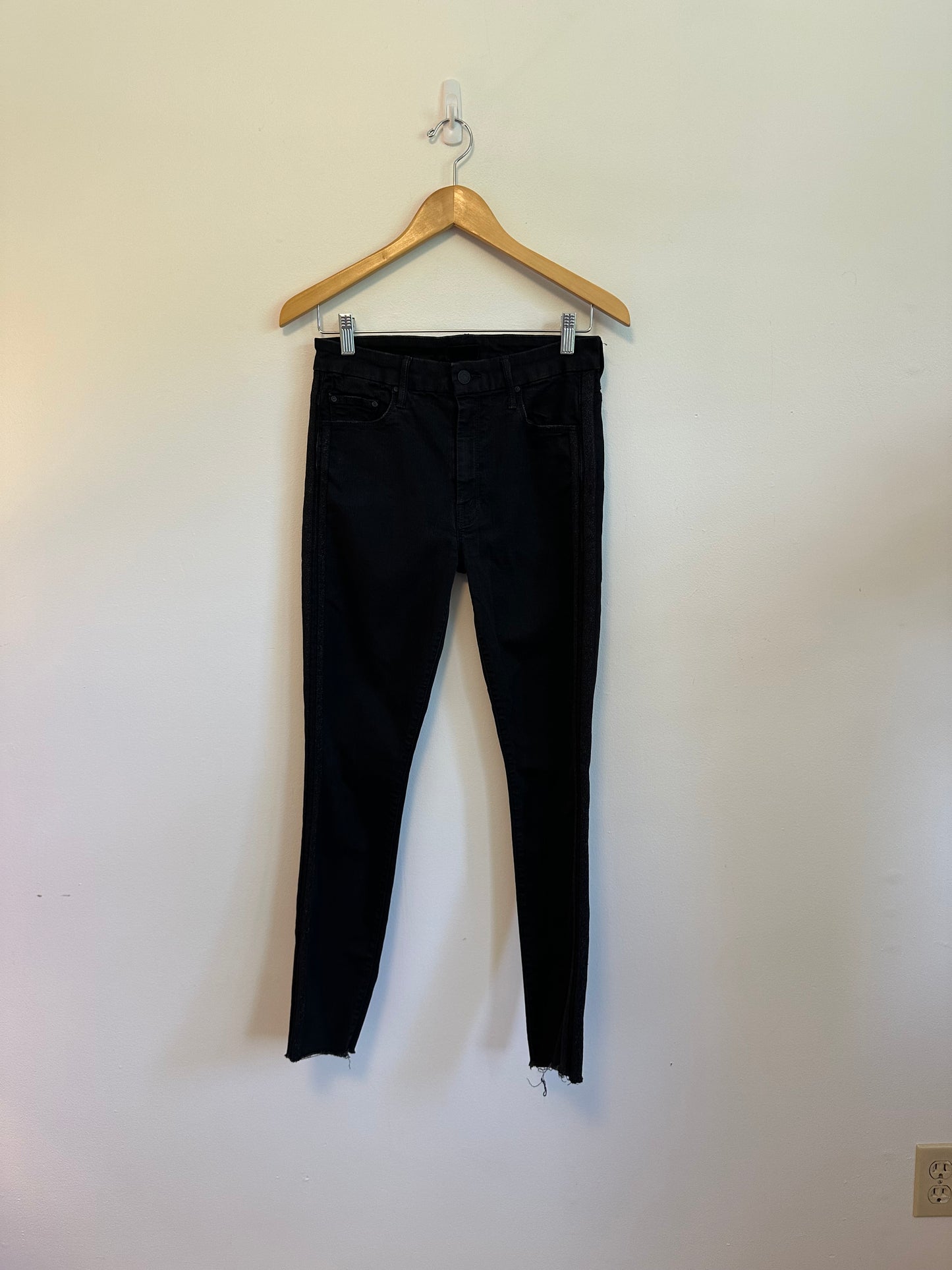 Mother High Waist Looker Ankle Fray in Guilty Party | Size 28