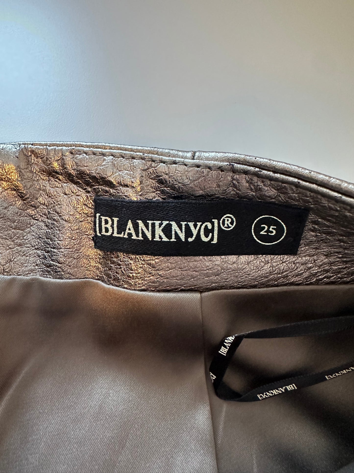 Blank NYC Bronze Metallic Leather Mini Skirt | Size 25