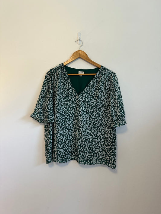 J. Crew Green and White Floral V-Neck Flutter Sleeve Blouse Top | Size Large