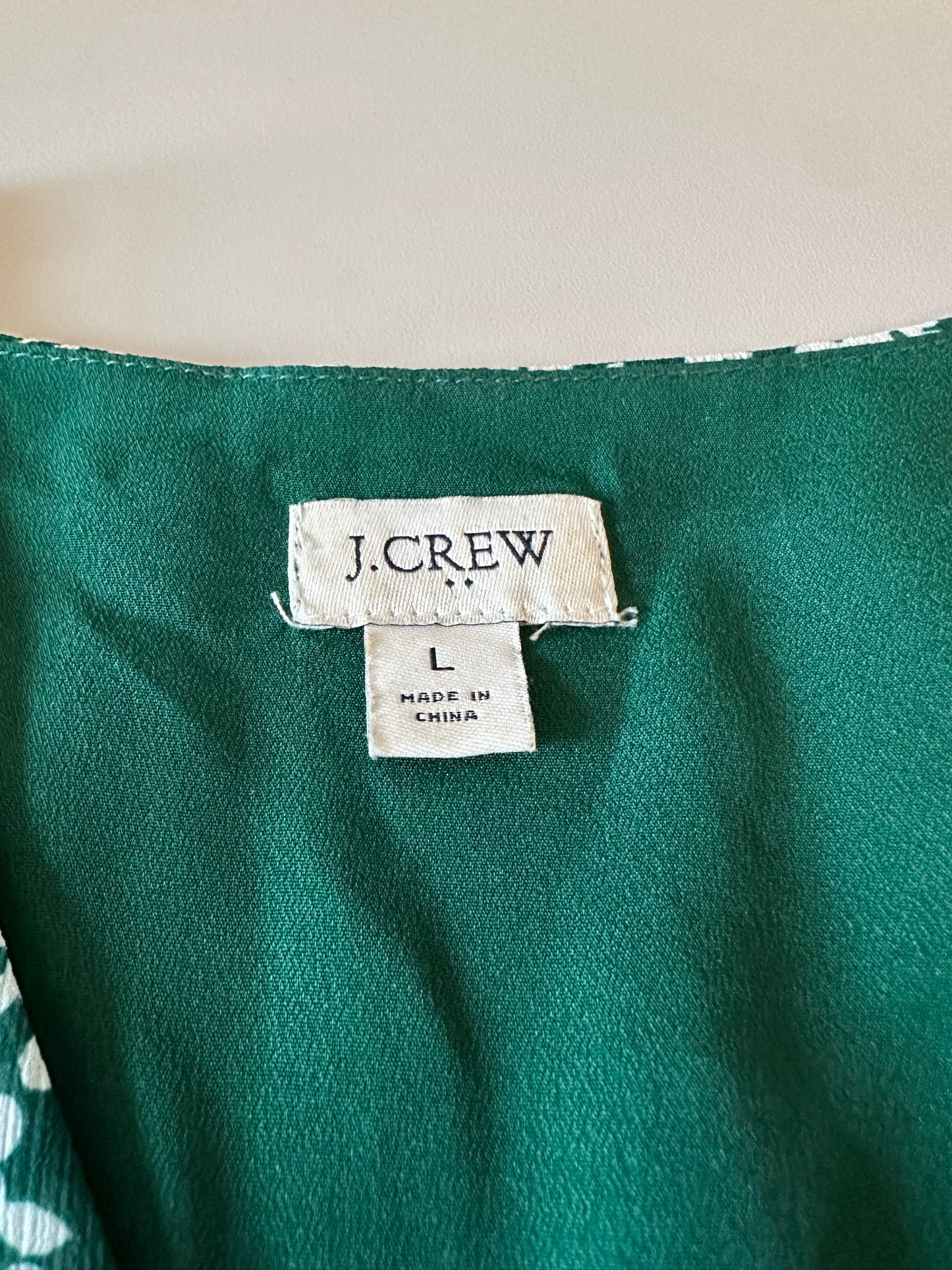 J. Crew Green and White Floral V-Neck Flutter Sleeve Blouse Top | Size Large