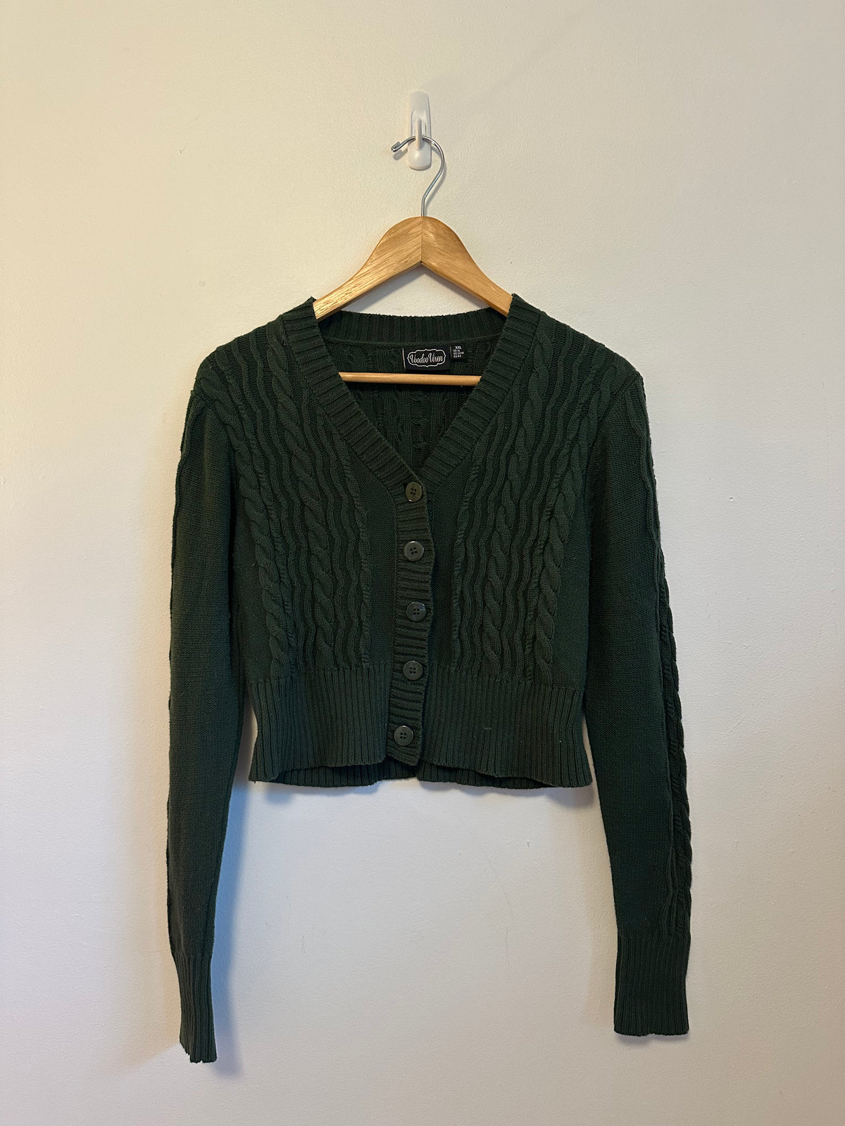 Voodoo Vixen Dark Green Cable Knit Cropped Cardigan Sweater | Size XXL