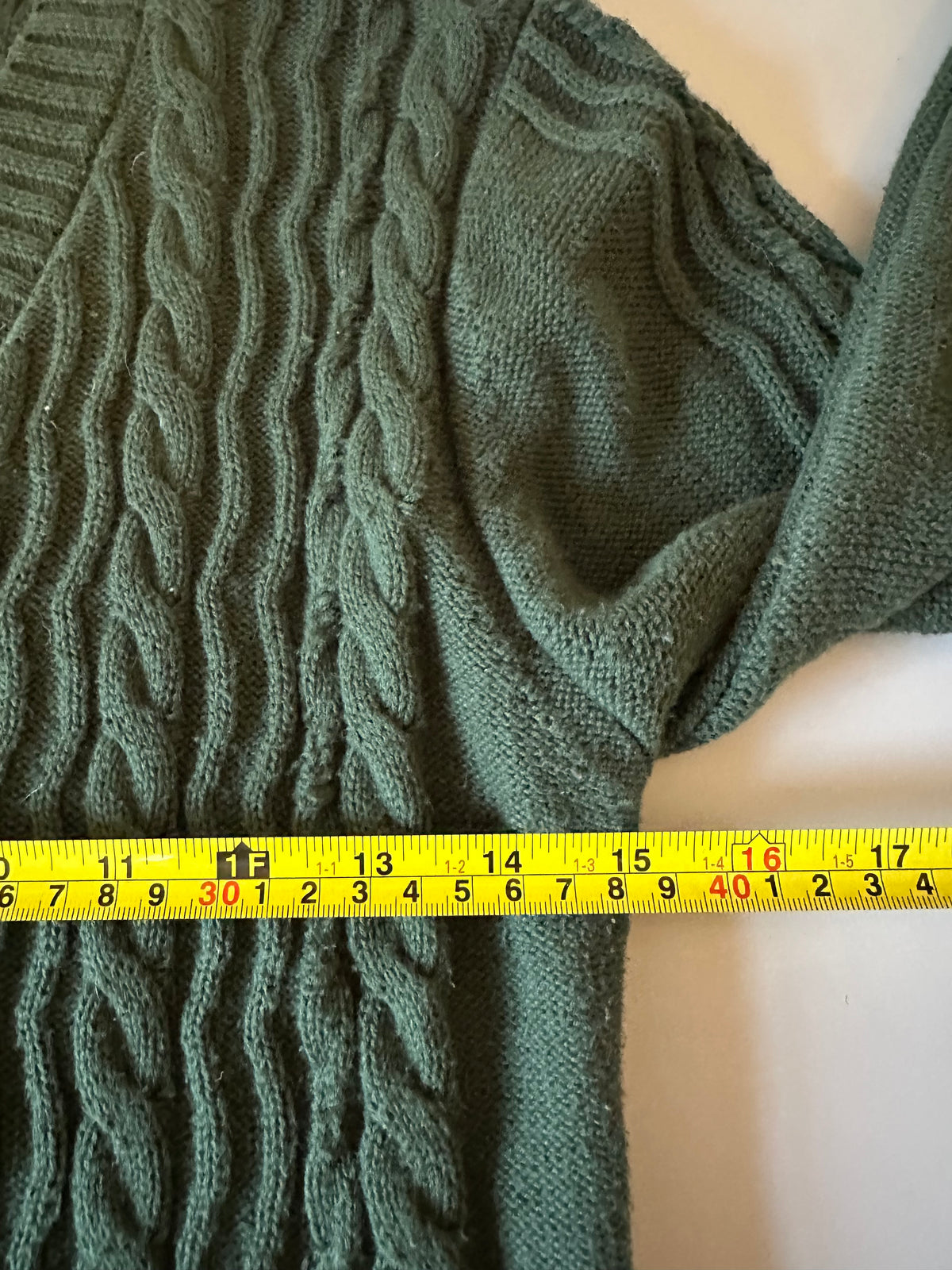 Voodoo Vixen Dark Green Cable Knit Cropped Cardigan Sweater | Size XXL