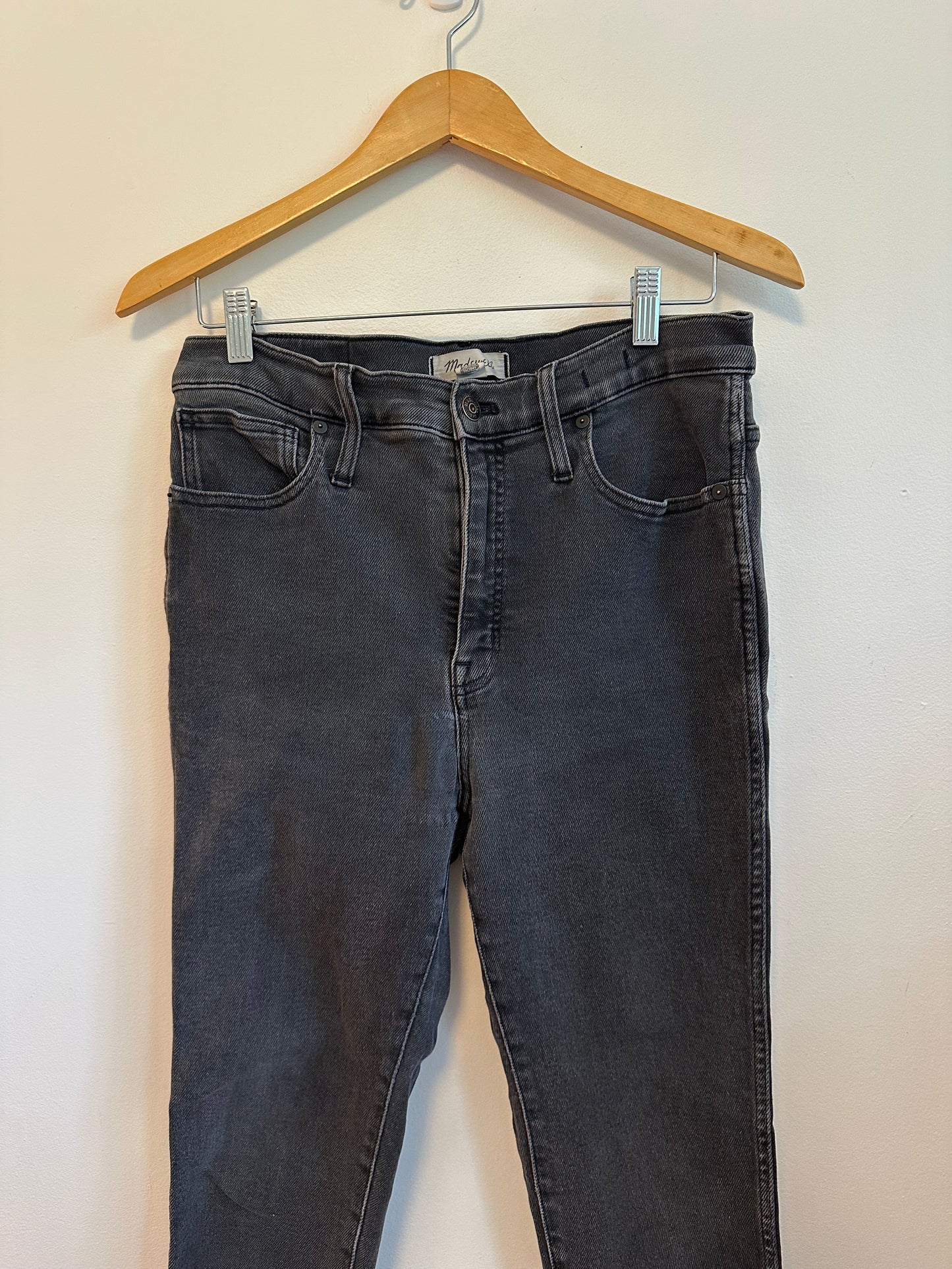 Madewell 10" High-Rise Skinny Jeans in Faded Black | Size 31