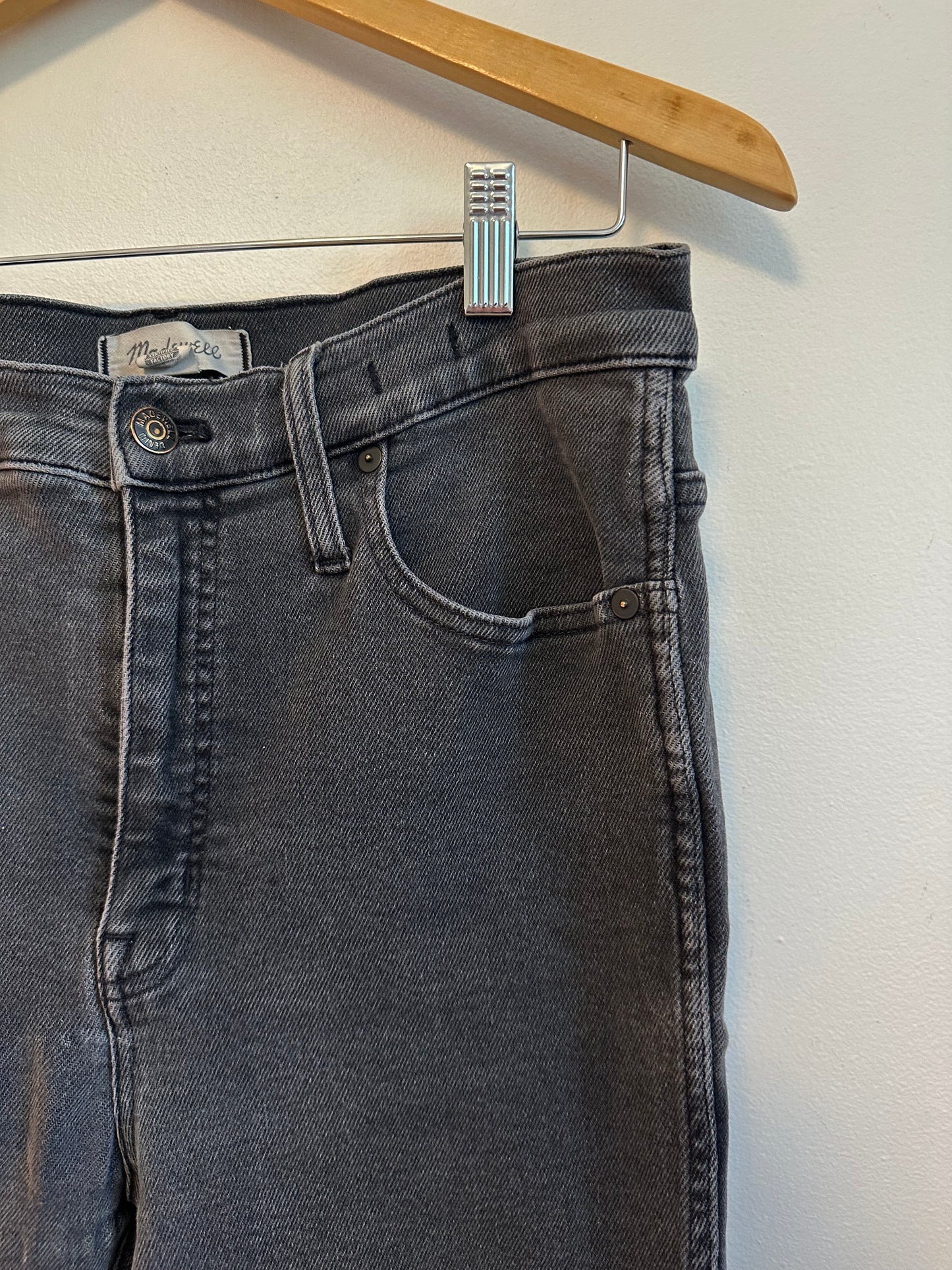Madewell 10" High-Rise Skinny Jeans in Faded Black | Size 31