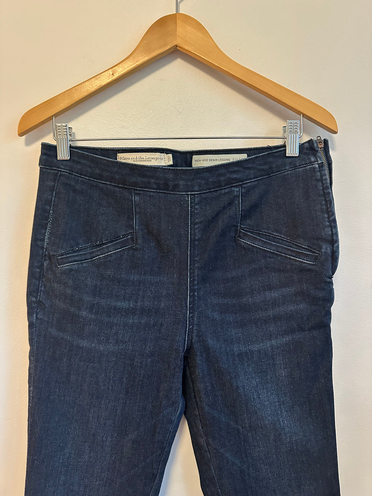 Pilcro and the Letterpress Anthropologie Cropped Denim Legging | Size 30