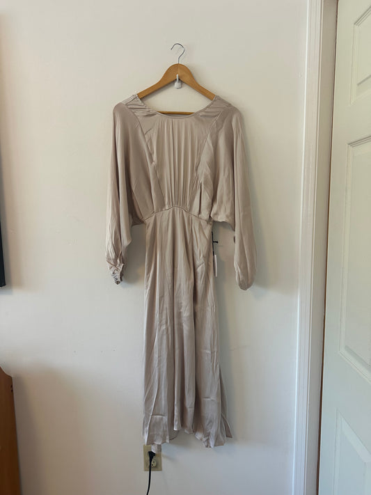 NWT ASTR The Label Marin High Slit Dolman Sleeve Dress | Size XS