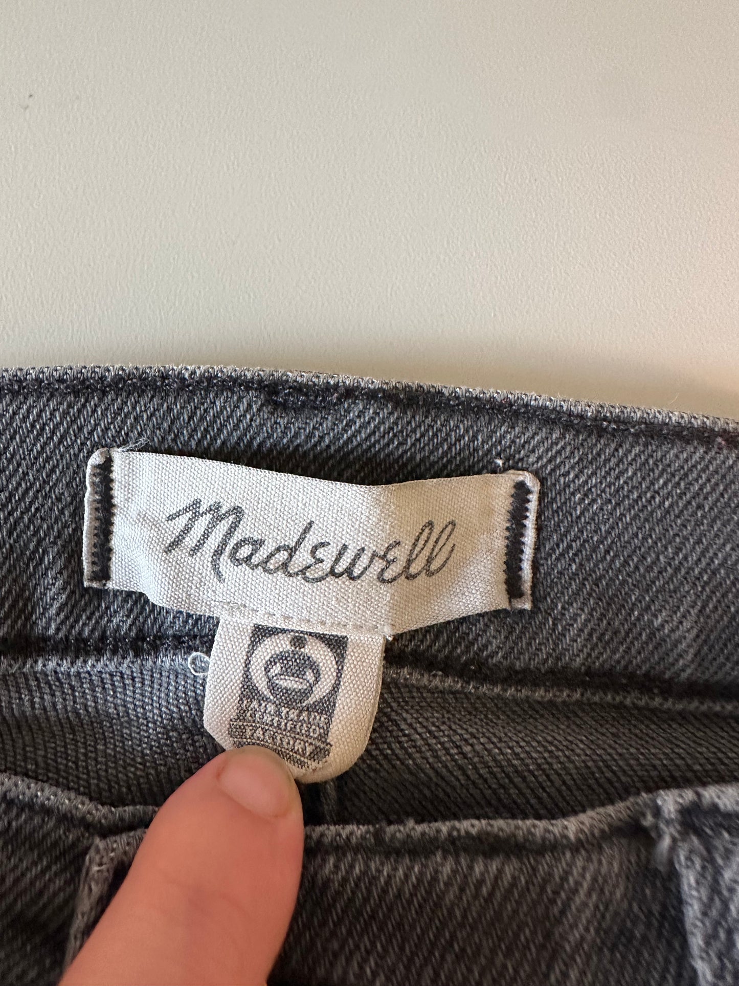 Madewell 10" High-Rise Skinny Jeans in Faded Black | Size 31