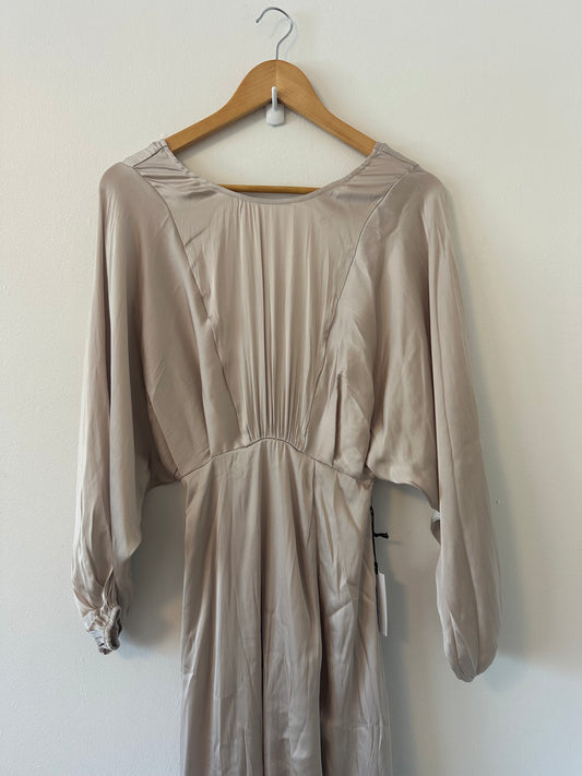 NWT ASTR The Label Marin High Slit Dolman Sleeve Dress | Size XS