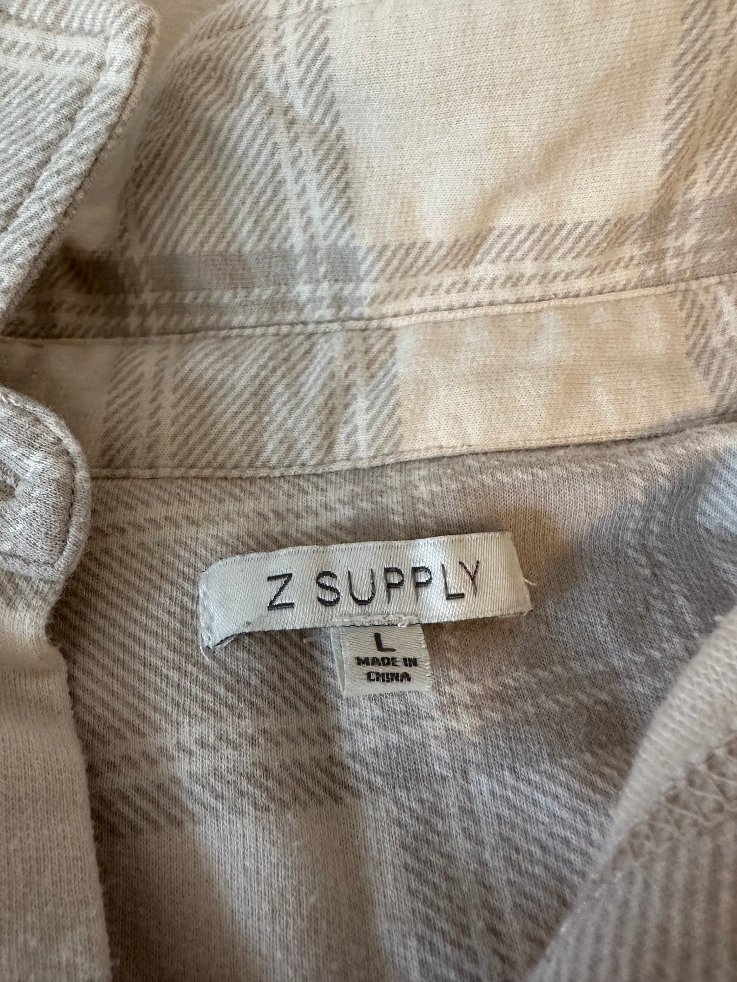 Z Supply River Plaid Button Down Shirt | Size Large