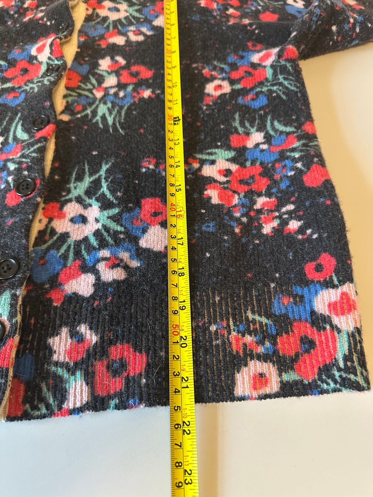 Marc Jacobs The Printed Cardigan Black Floral 100% Wool Sweater | Size Medium