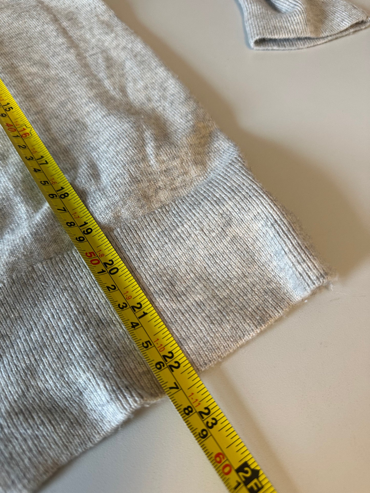 Gap Gray Merino Wool Blend Crossover V-Neck Hoodie Sweater | Size Medium