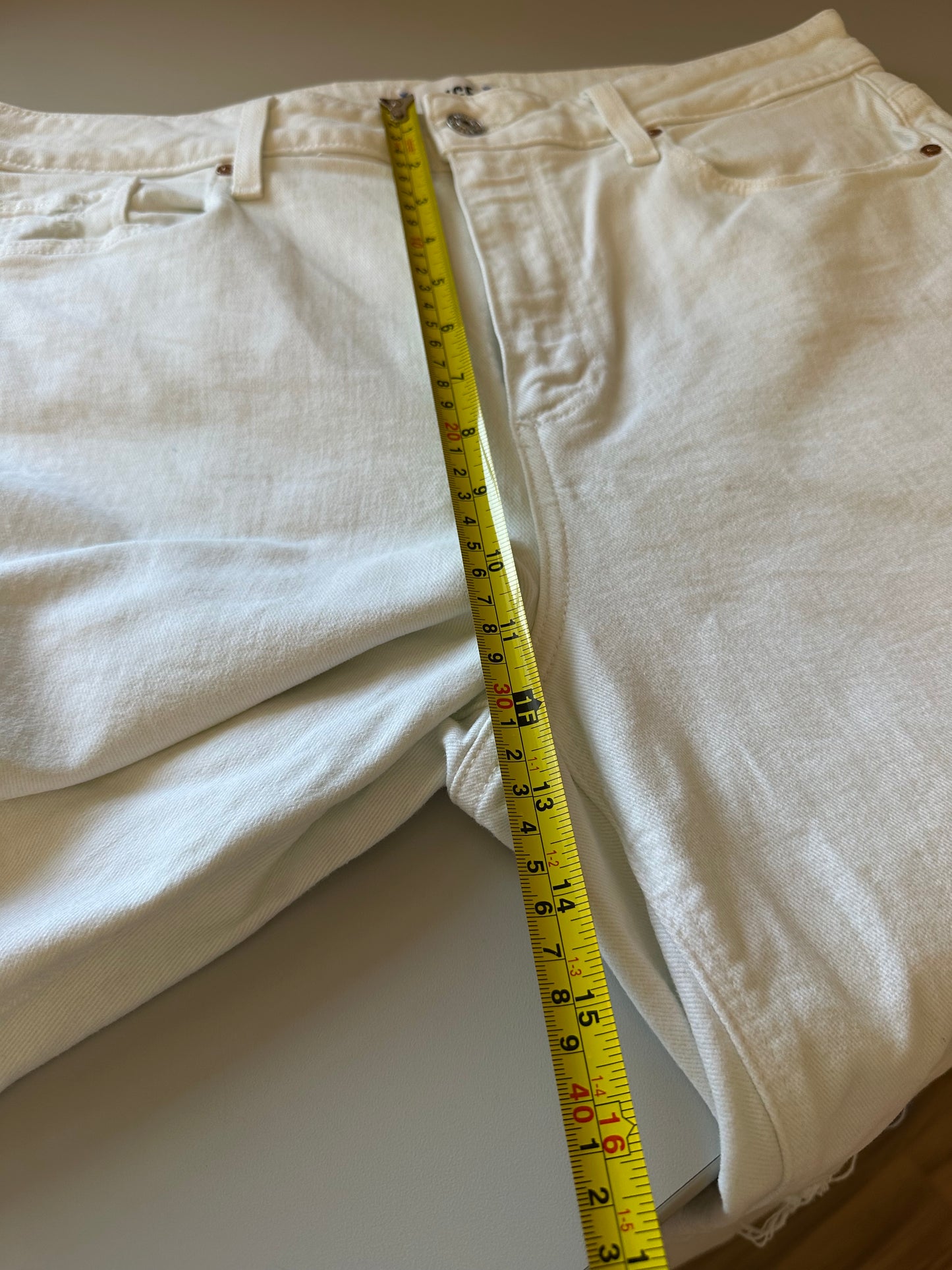 Paige Noella High Rise Jeans in Soft Ecru White | Size 31