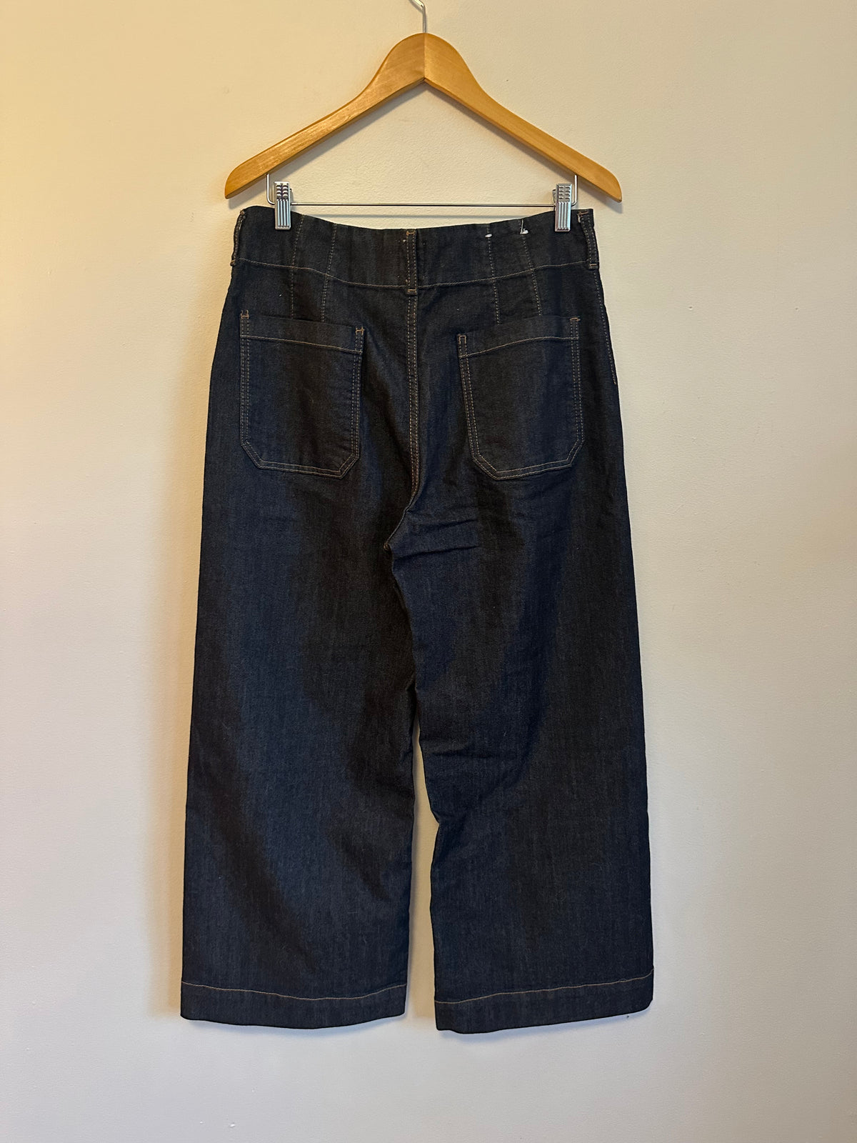 Maeve Anthropologie The Colette Wide Leg Cropped Jeans in Dark Wash Indigo | Size 31
