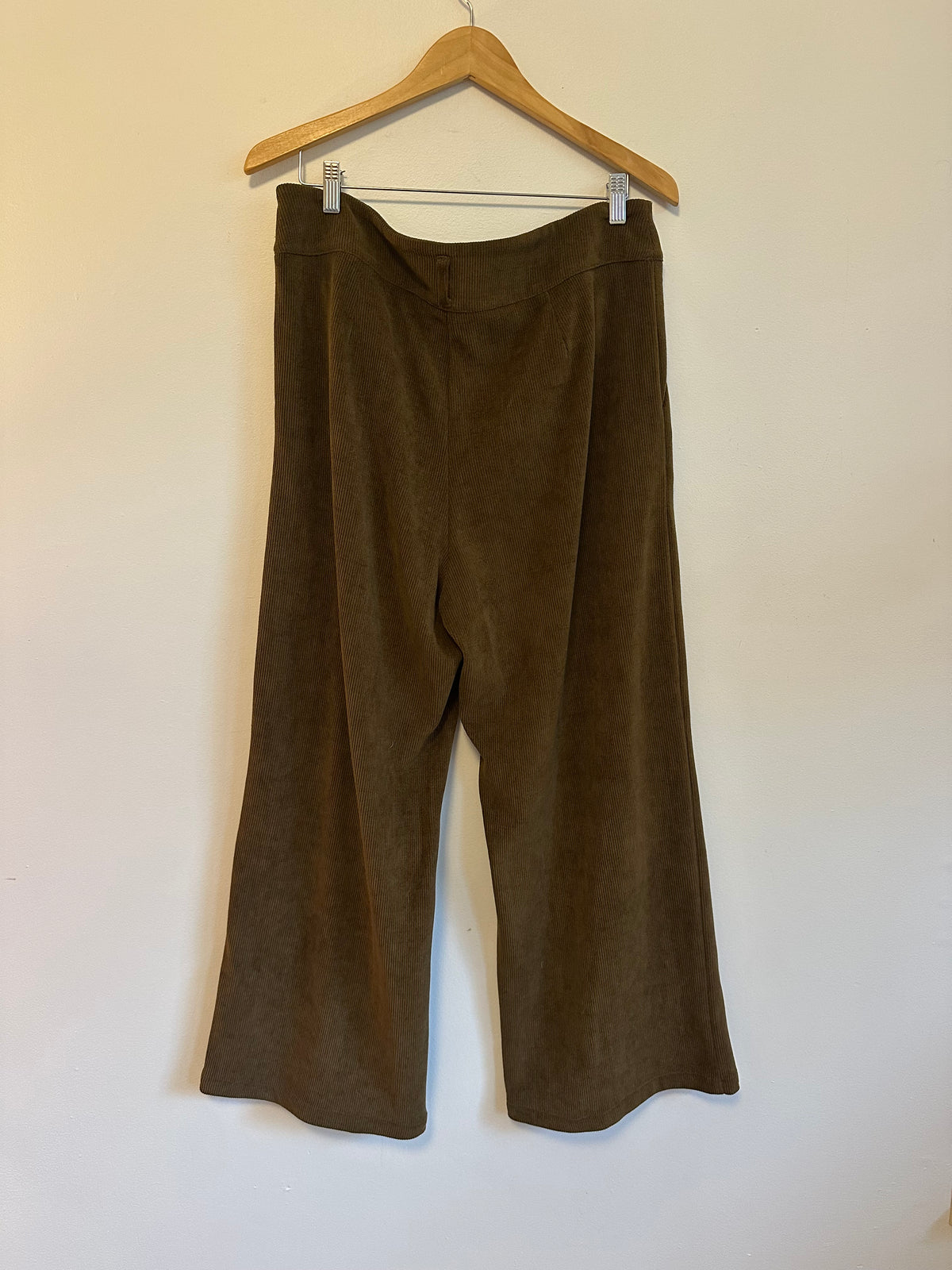 Cider Olive Green Corduroy Wide Leg High Waisted Pleated Pants | Size XL