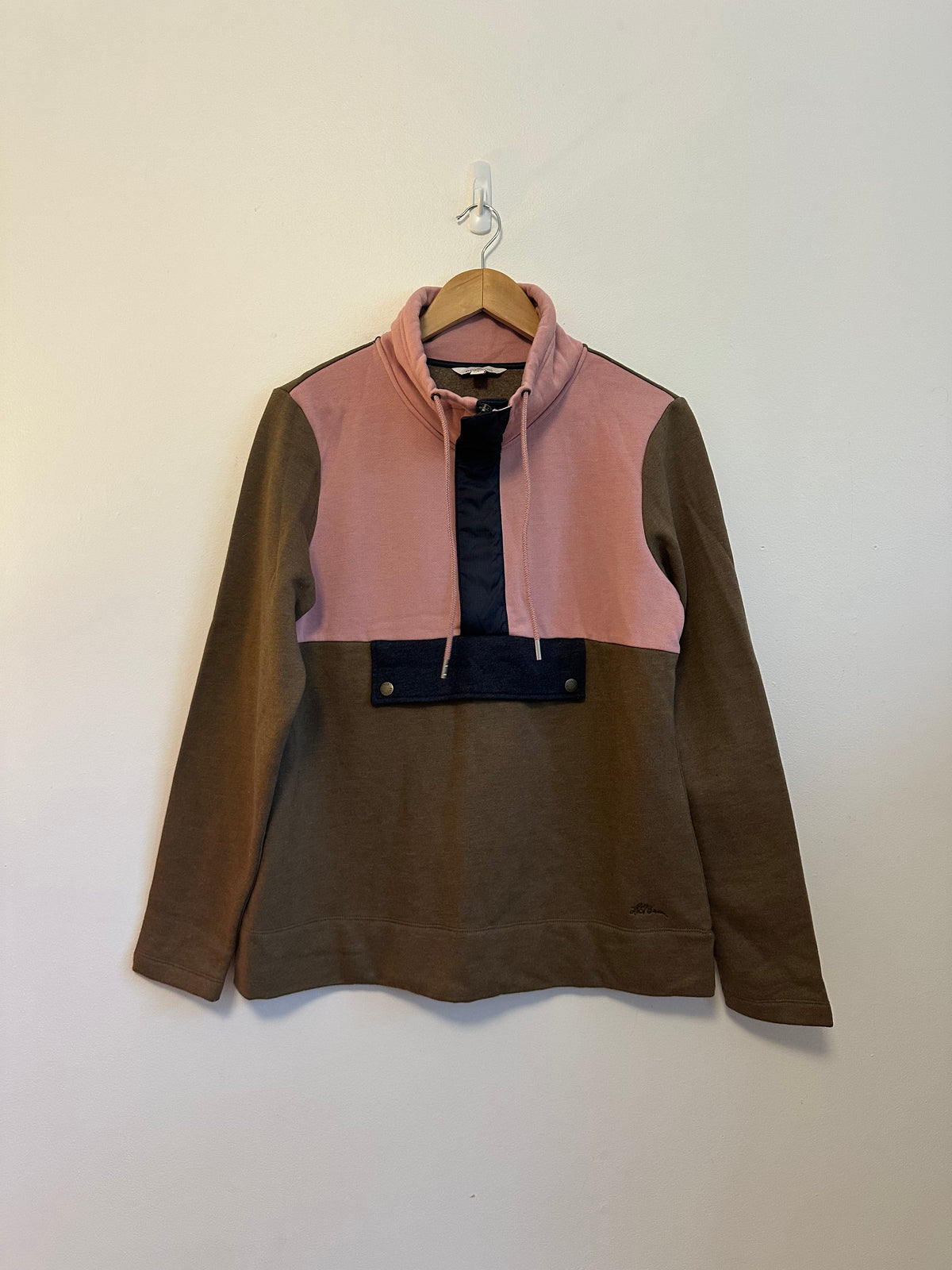 LL Bean Signature Colorblock Pullover Sweatshirt in Brown and Pink | Size Small
