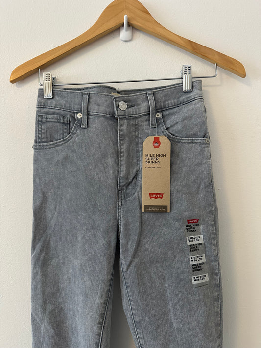 NWT Levi's Mile High Super Skinny Gray Denim Jeans | Size 26