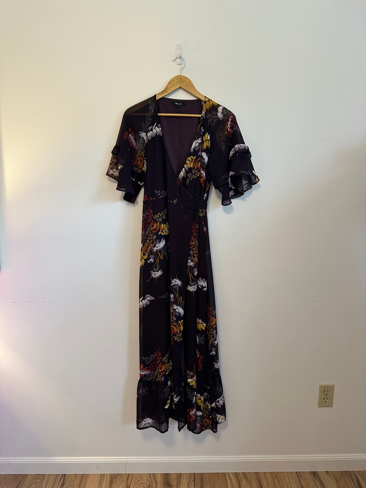 Madewell Vervain Ruffle-Sleeve Wrap Dress in Blooming Oasis in Dark Eggplant