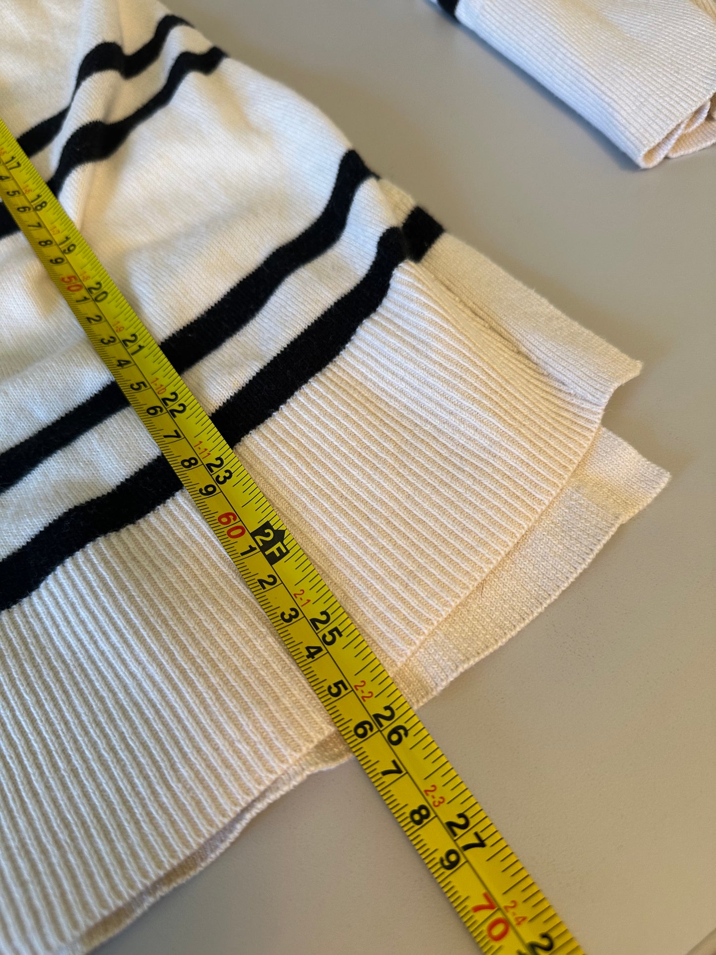Banana Republic Cream and Black Striped Boatneck Sweater | Size Medium