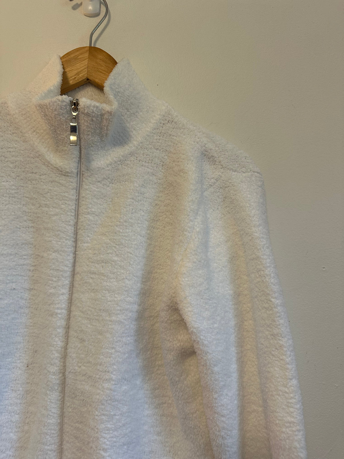 Kashwere White Full Zip Mock Neck Plush Microfiber Jacket | Size Small