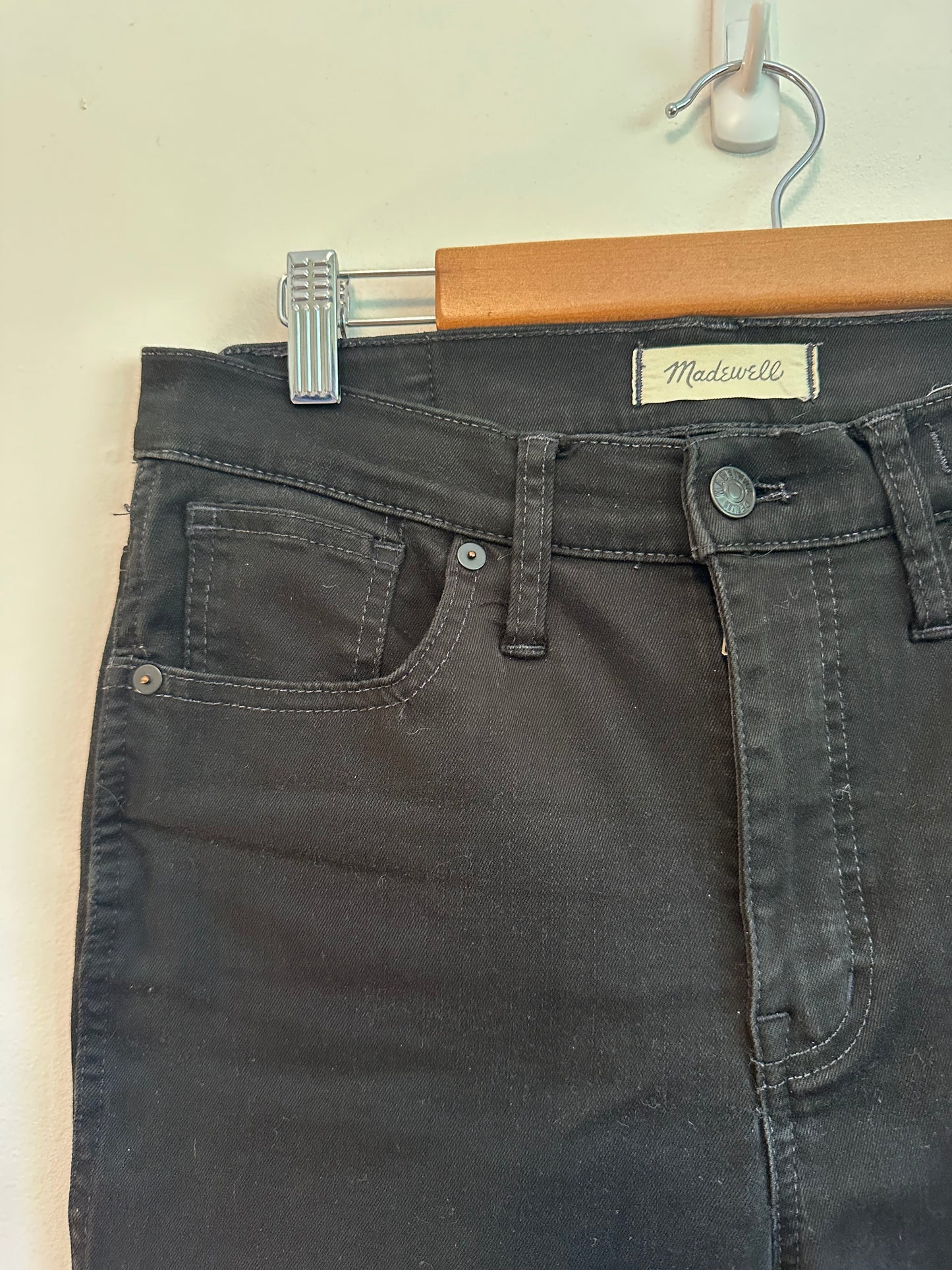 Madewell 10' High-Rise Skinny Jeans in Black Denim | Size 29
