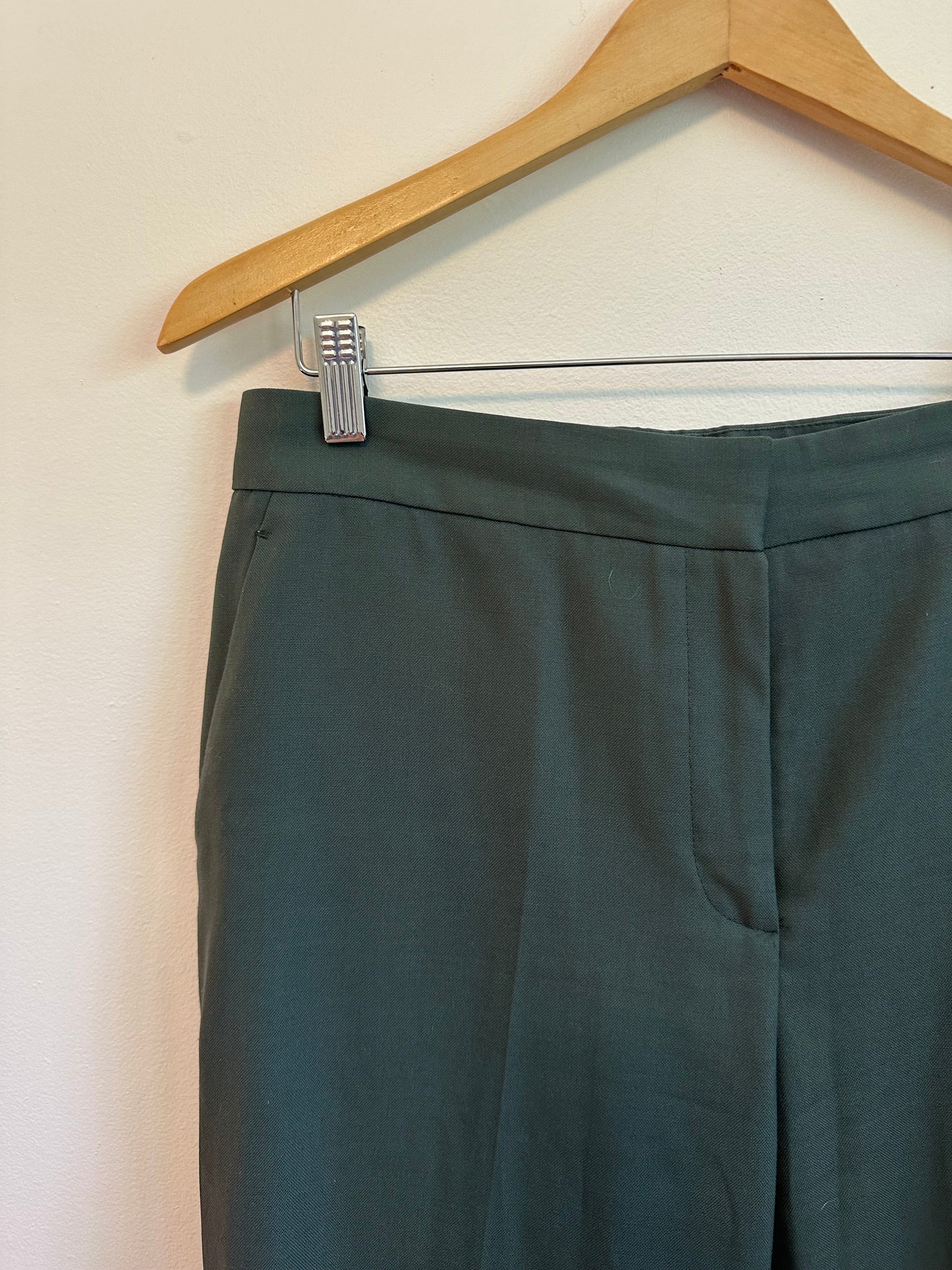 Reiss Forest Green Tailored Slim Leg Ankle Trousers | Size 8