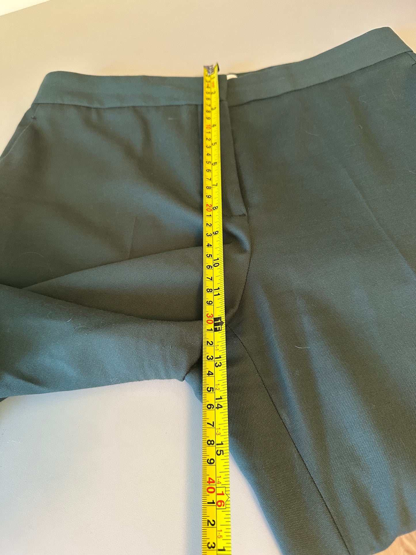 Reiss Forest Green Tailored Slim Leg Ankle Trousers | Size 8