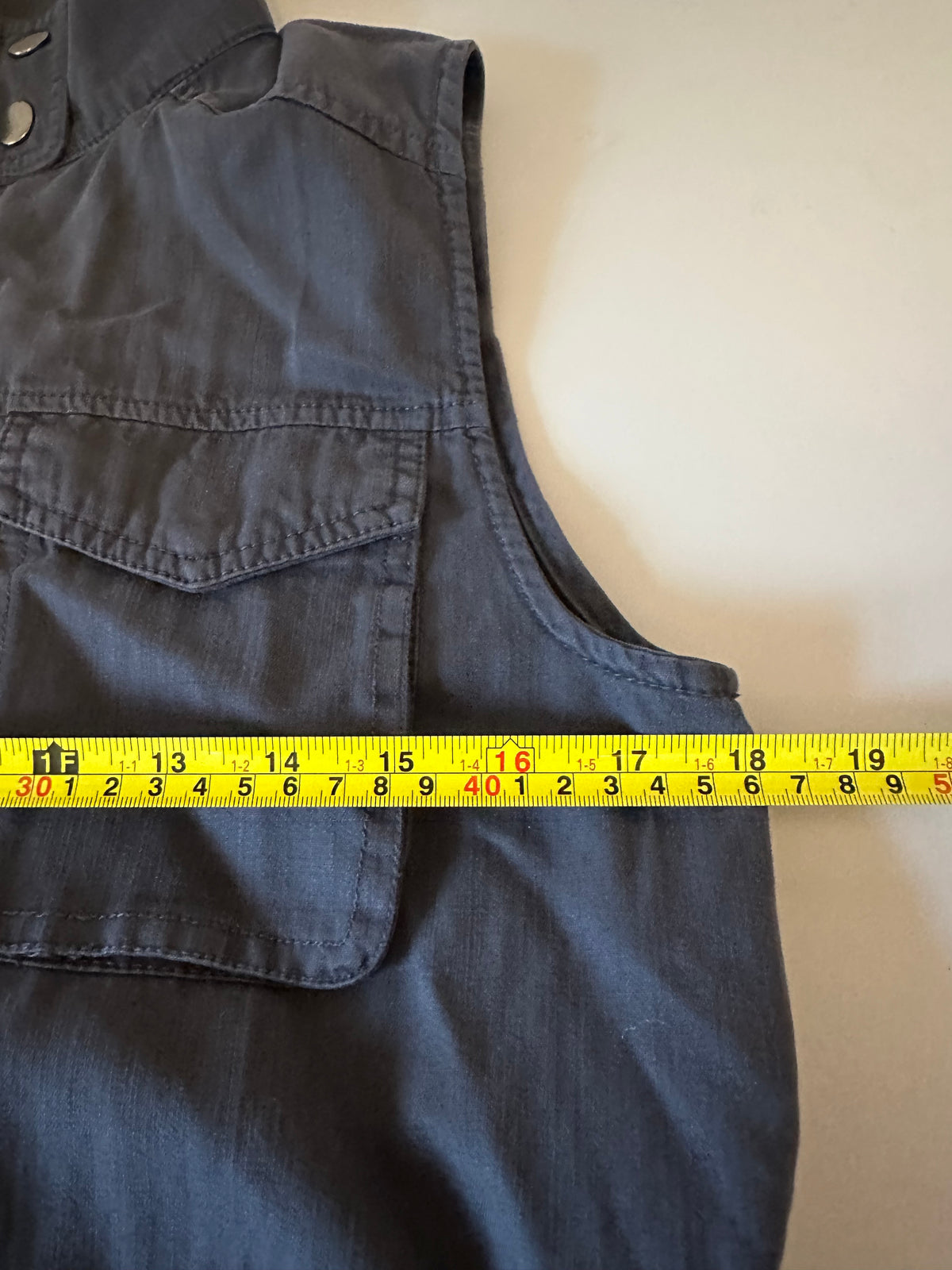 Caslon Dark Gray Cotton Tencel Blend Utility Vest | Size Small