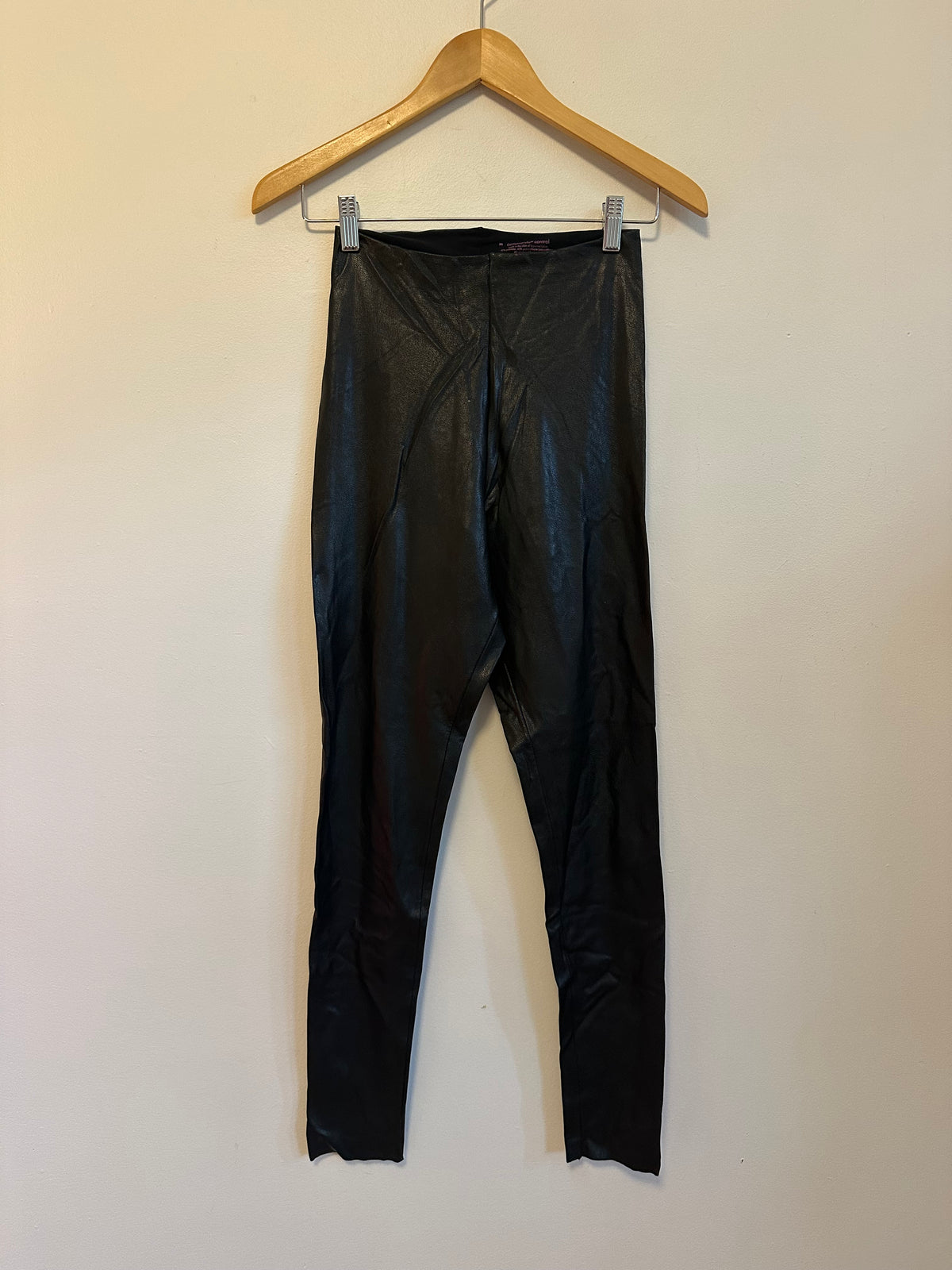 Commando Faux Leather Black High Rise Control Leggings | Size Medium