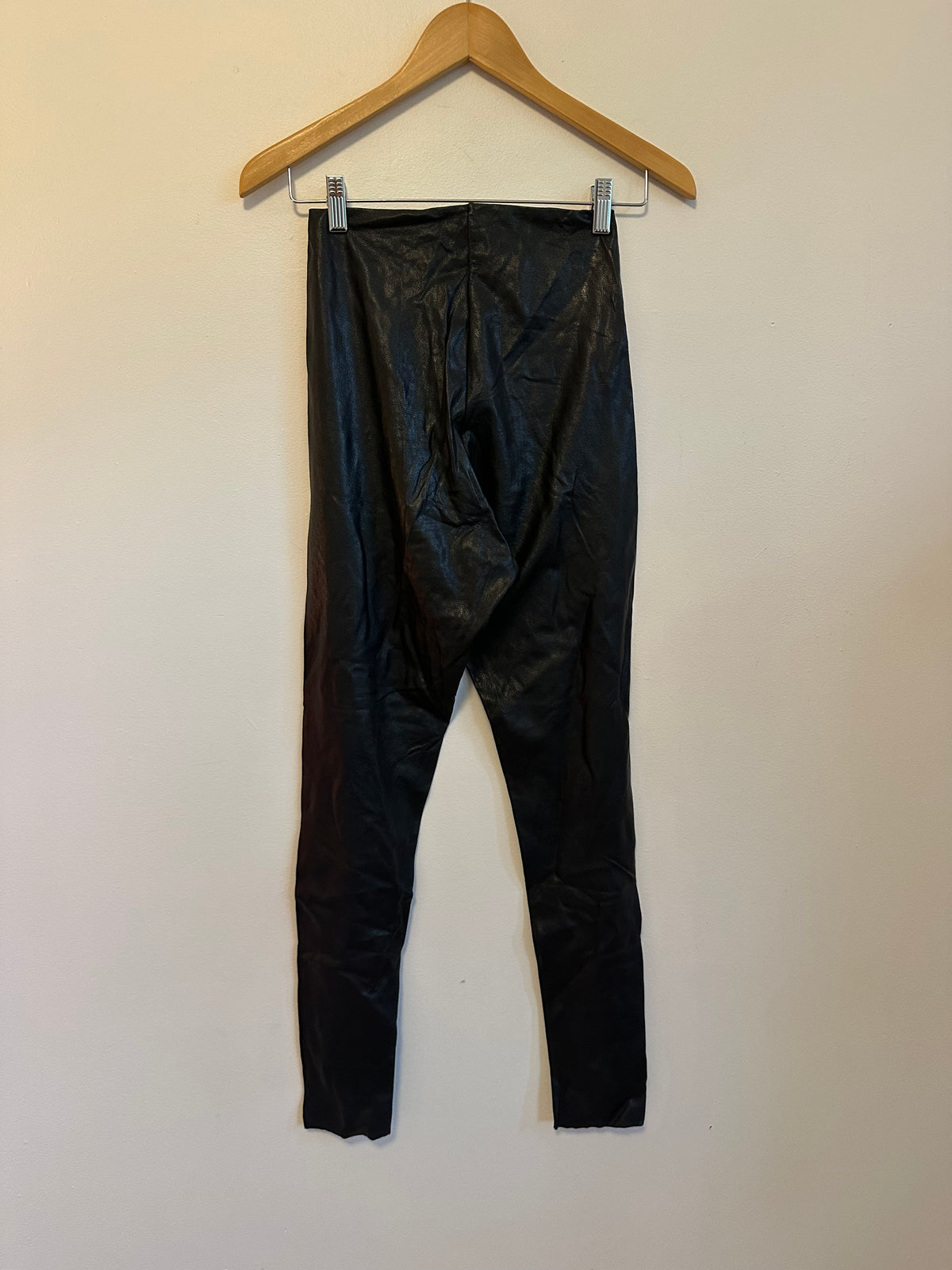 Commando Faux Leather Black High Rise Control Leggings | Size Medium