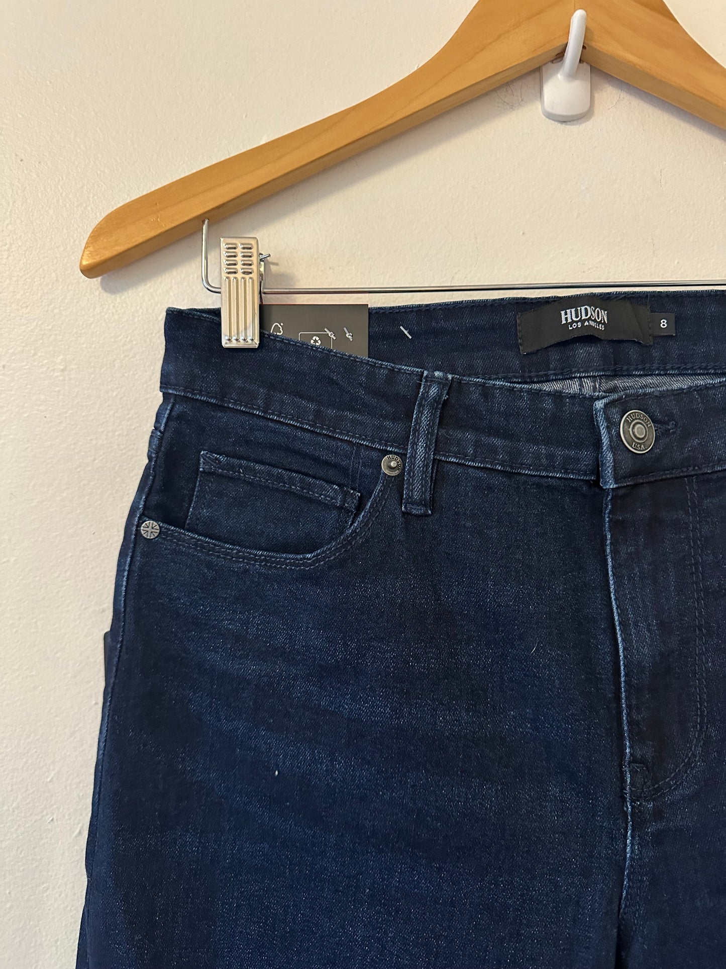 Hudson NWT Straight Leg Mid Rise Dark Wash Jeans | Size 8