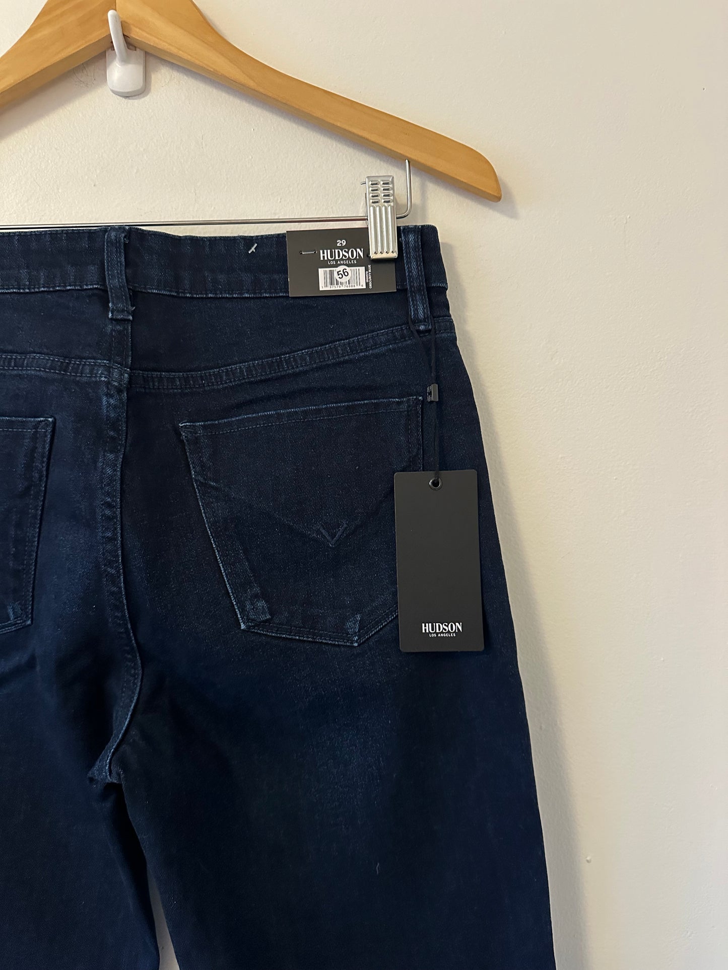 Hudson NWT Straight Leg Mid Rise Dark Wash Jeans | Size 8