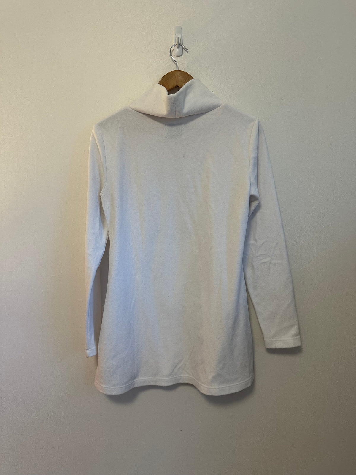 Dudley Stephens White Vello Fleece Turtleneck Tunic Top | Size Medium