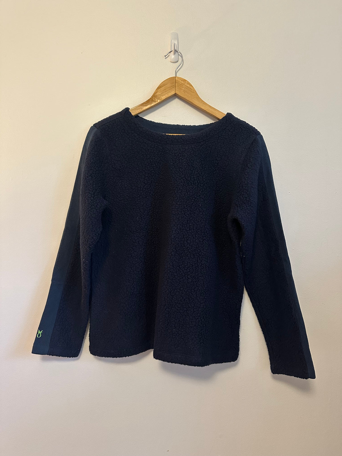 Dudley Stephens Navy Blue Sherpa Fleece Crewneck Pullover Sweatshirt | Size Medium