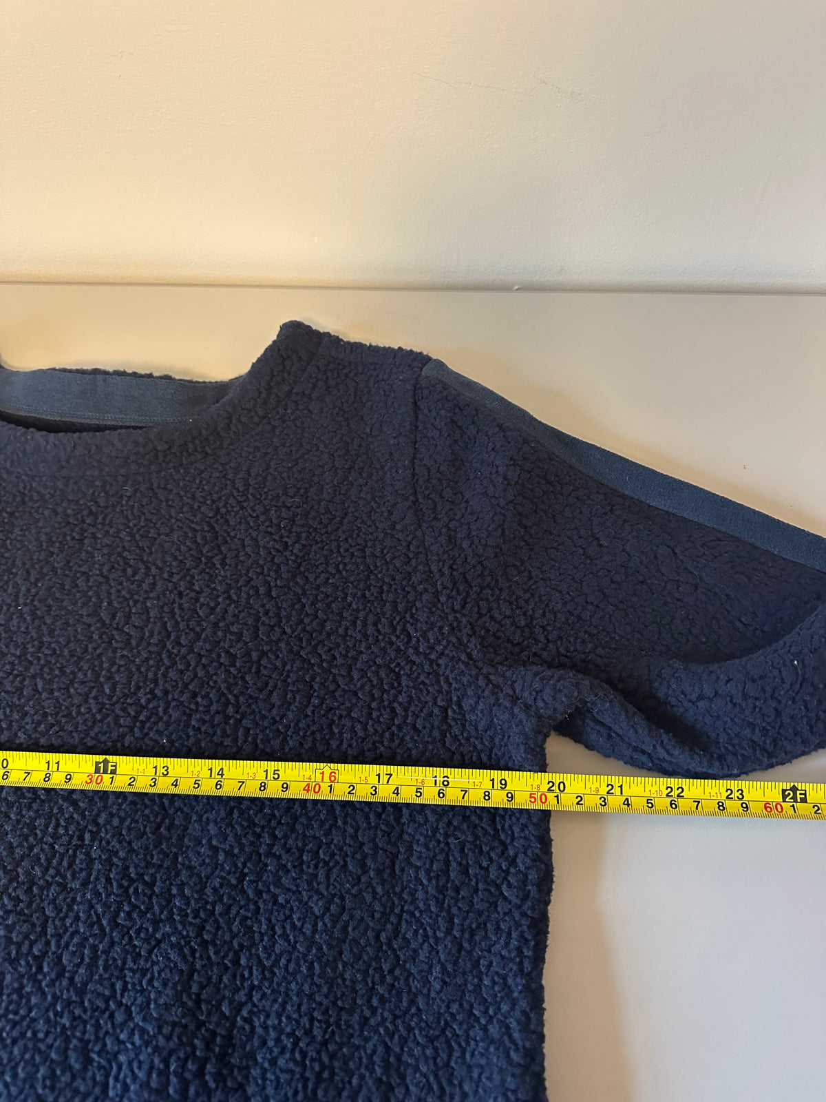 Dudley Stephens Navy Blue Sherpa Fleece Crewneck Pullover Sweatshirt | Size Medium