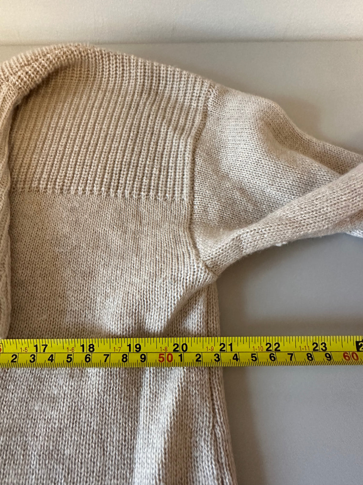 Claudia Nichole Merino Wool Cashmere Turtleneck Sweater in Beige | Size Small