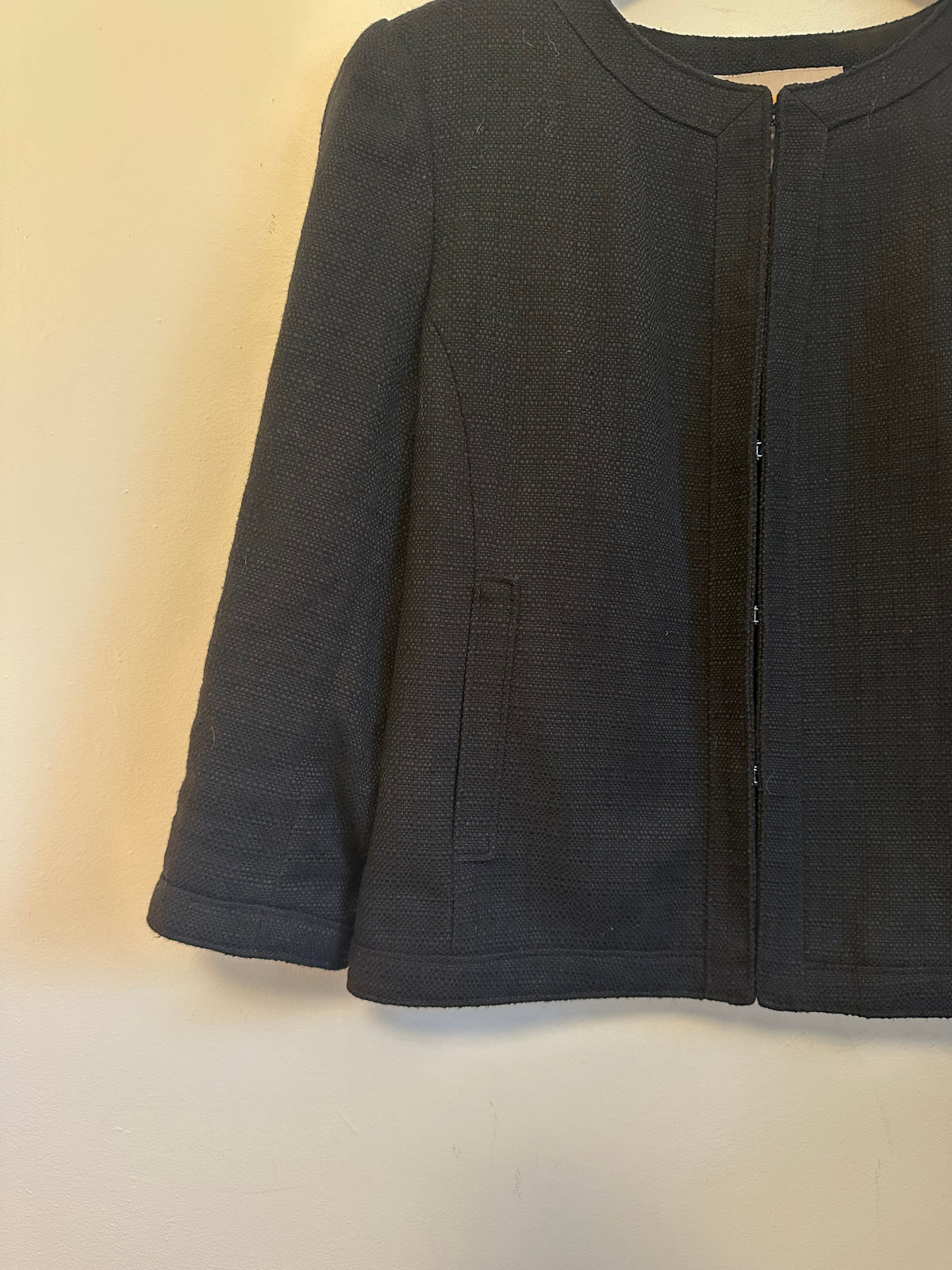 Banana Republic Black Textured Cropped Collarless Jacket | Size 8P