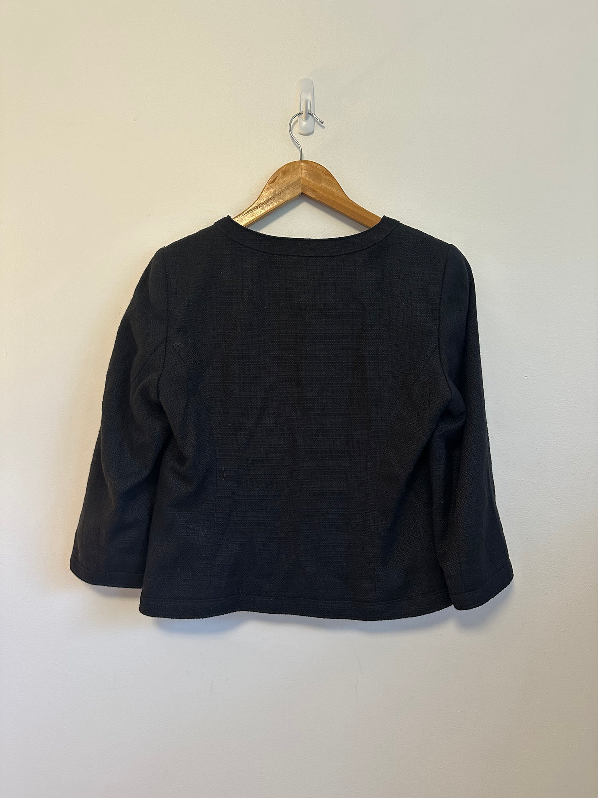 Banana Republic Black Textured Cropped Collarless Jacket | Size 8P