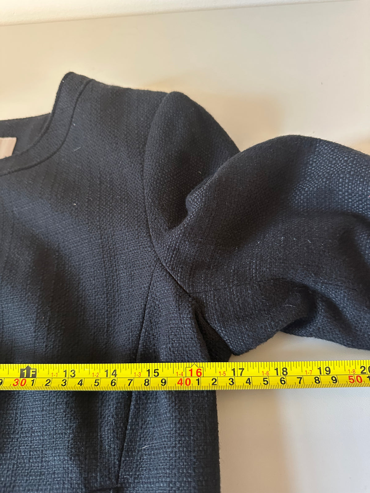 Banana Republic Black Textured Cropped Collarless Jacket | Size 8P