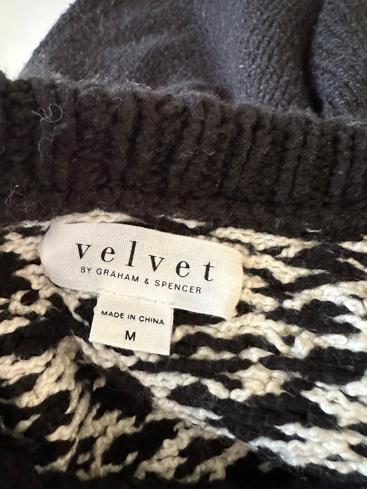 Velvet by Graham & Spencer Robyn Fair Isle Sweater | Size Medium