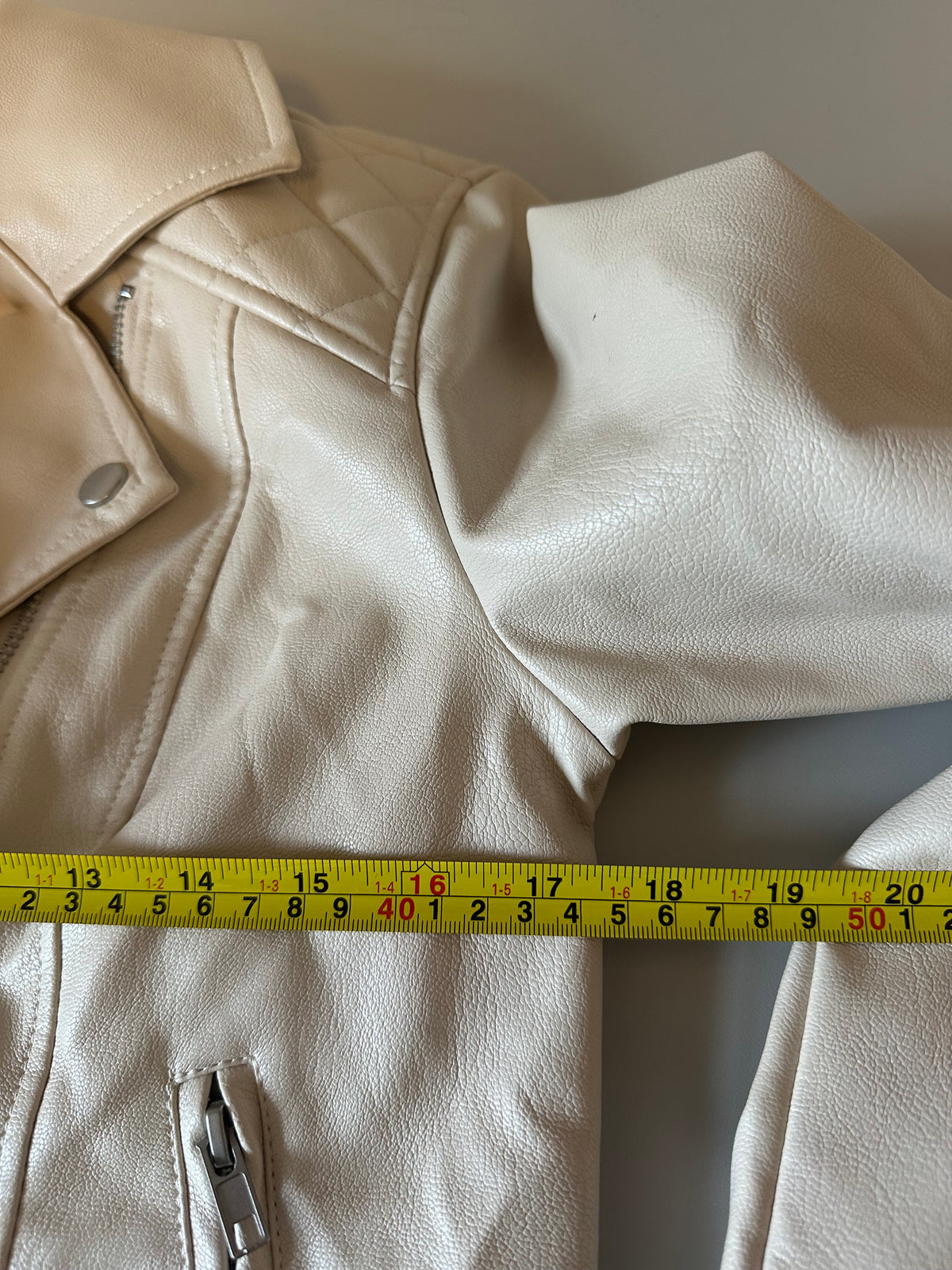 NWT BB Dakota Steve Madden Cream Faux Leather Quilted Moto Jacket | Size Small