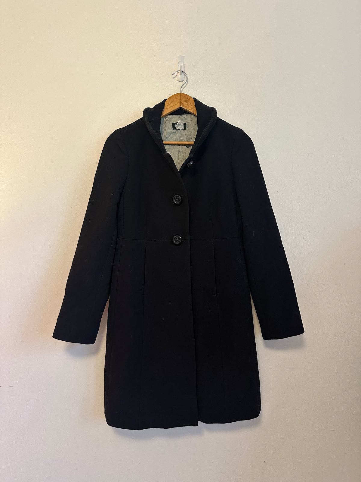 J. Crew Black Wool Blend Funnel Neck 3-Button Insulated Overcoat | Size 6