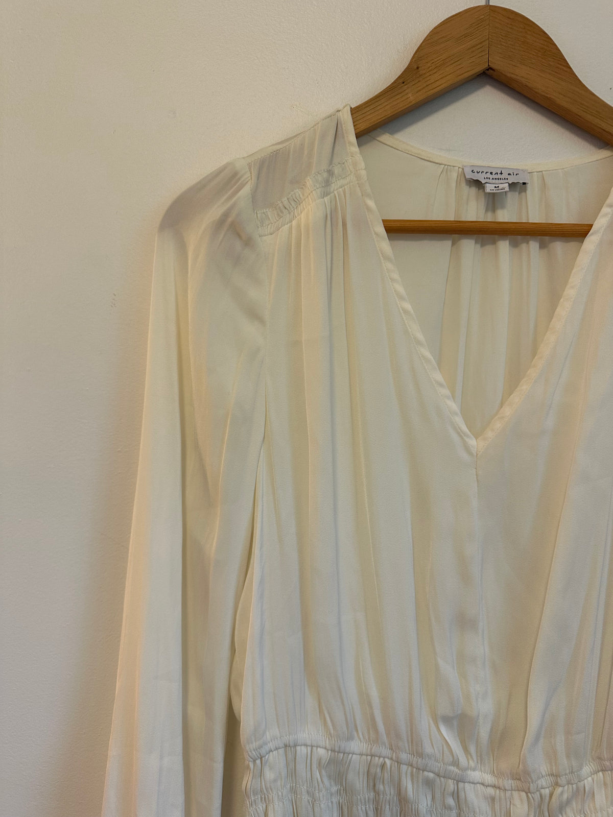 Current Air Los Angeles Ivory Pleated Smocked Waist Peplum Blouse | Size Medium
